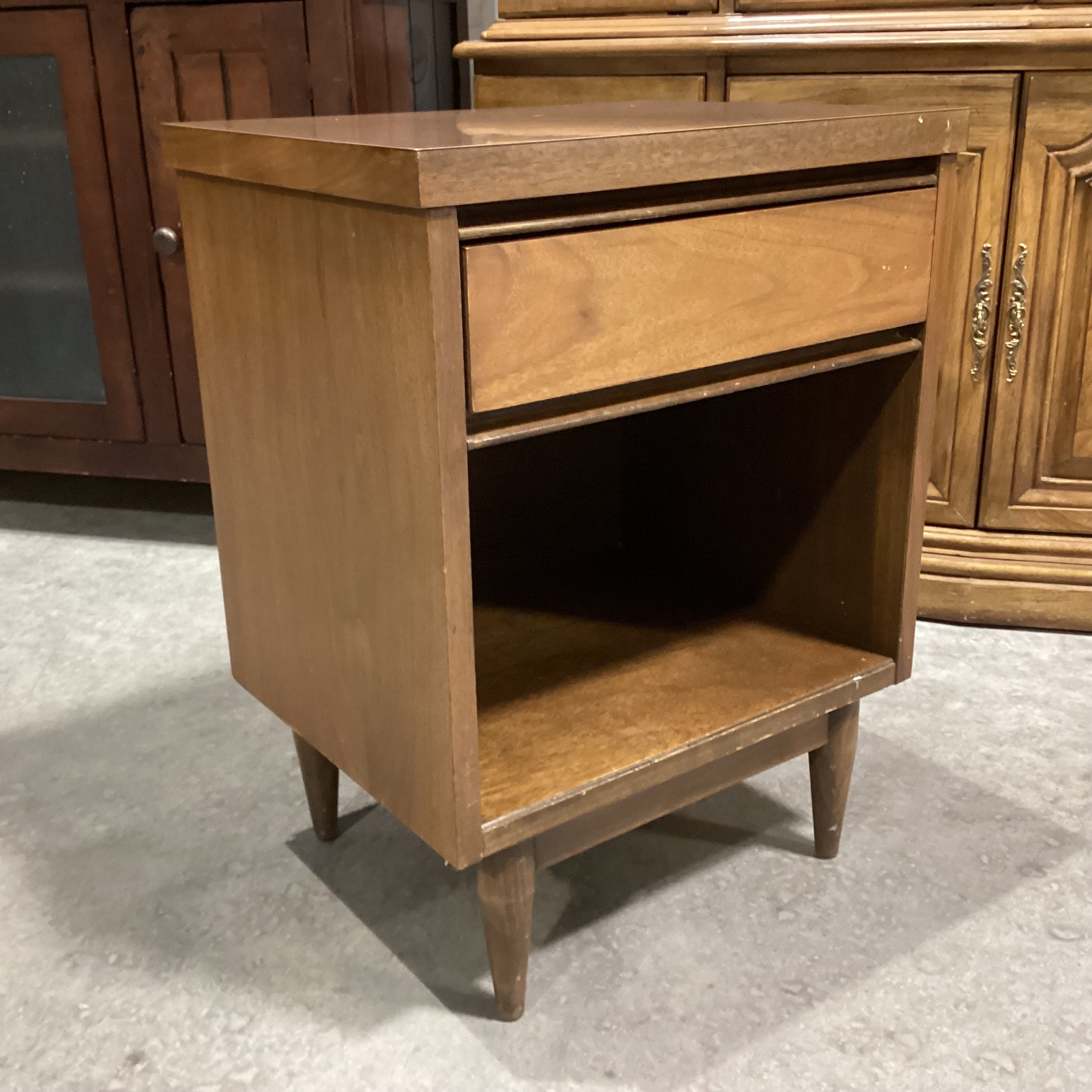 Mid Century Walnut & Veneer 1 Drawer Nightstand 18"x 14"x 24"
