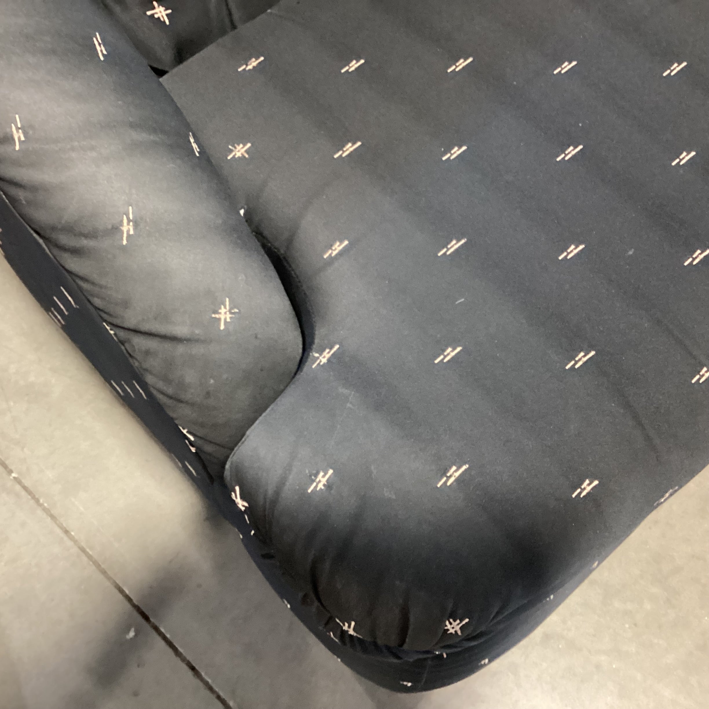 Black With Stitched Accent Pattern Swivel Chair 31"x 36"x 28"