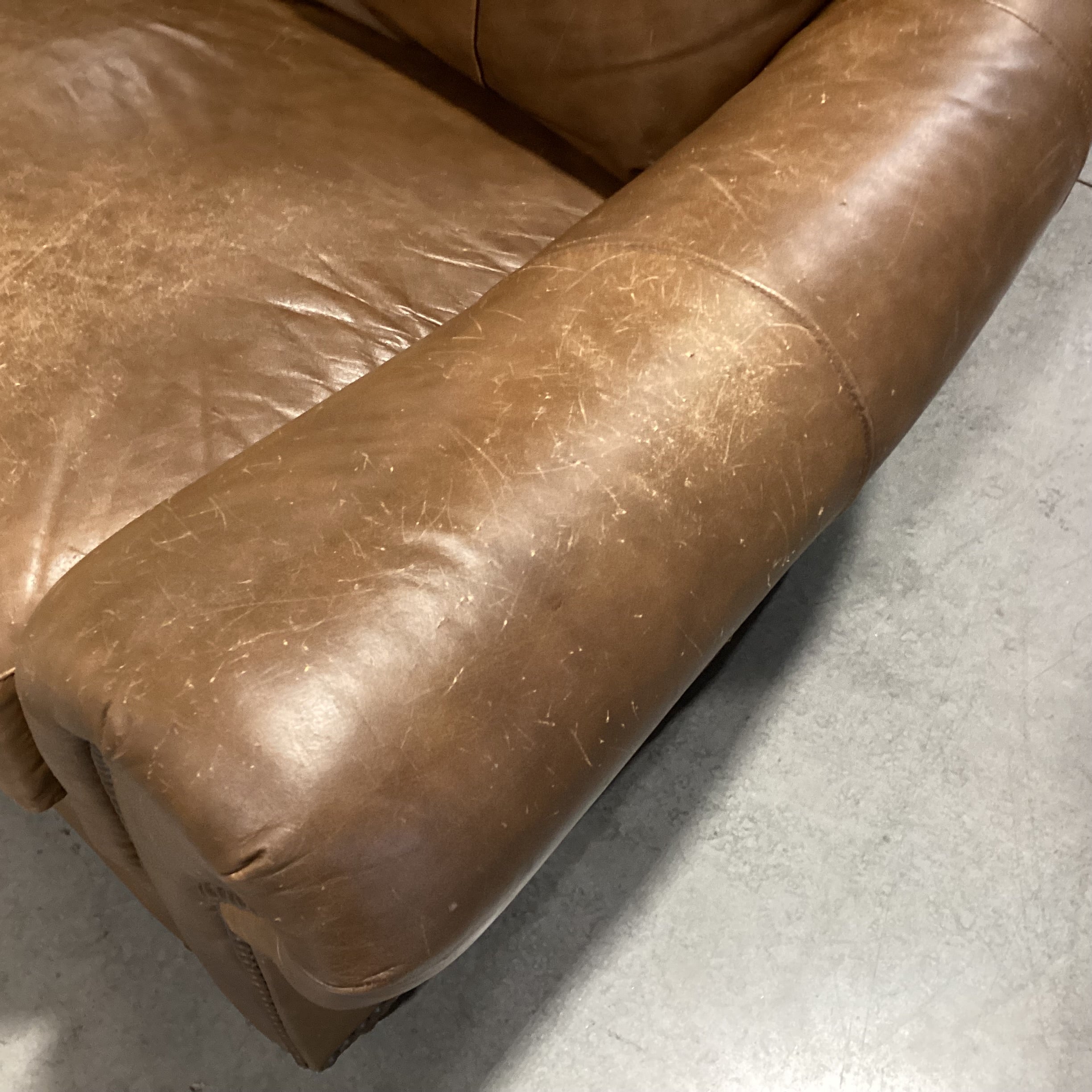 Leather Nailhead Roll Arm & Back Oversized Chair 50"x 46"x 36"