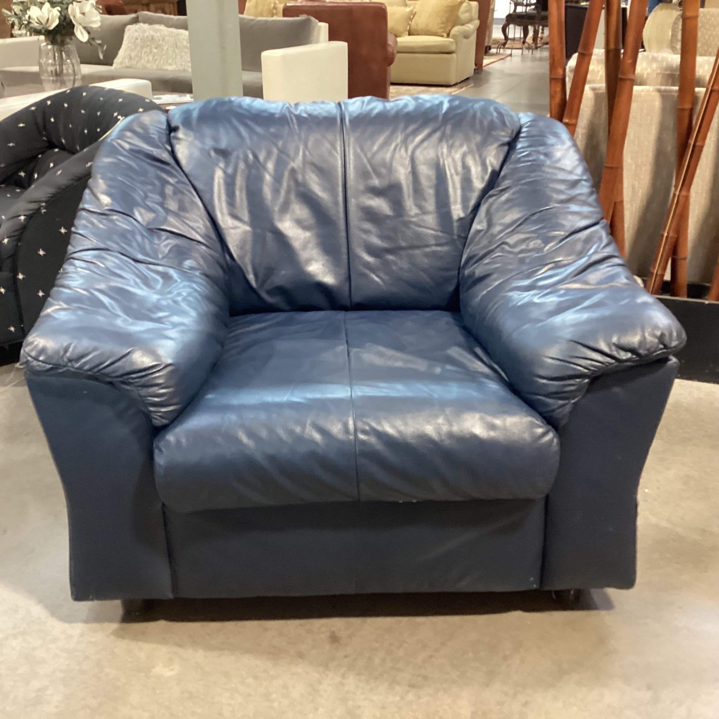 Flexsteel Navy Leather Chair 42"x 37"x 33"