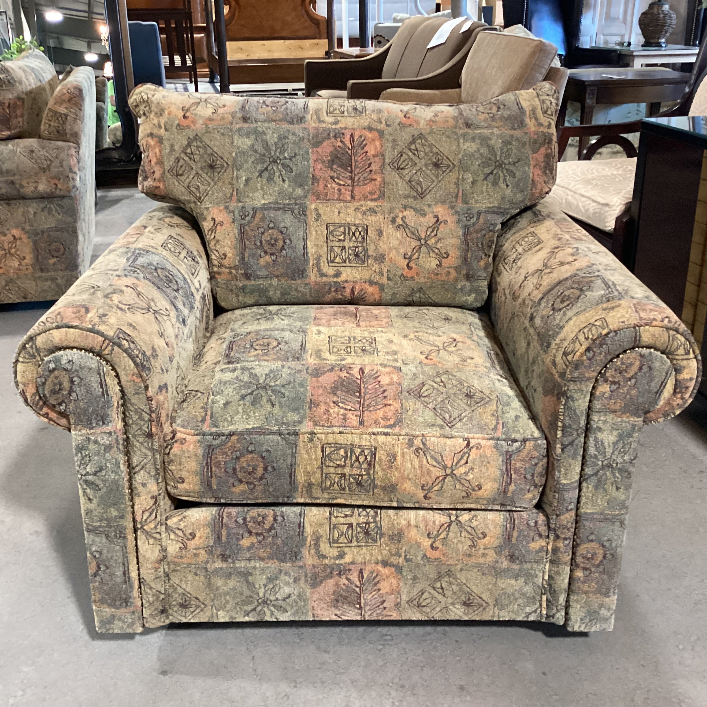 Frazier Merri Harvest Golden Sage Blue Orange with Nailhead Arm Oversized Swivel Chair 43"x 39"x 34"