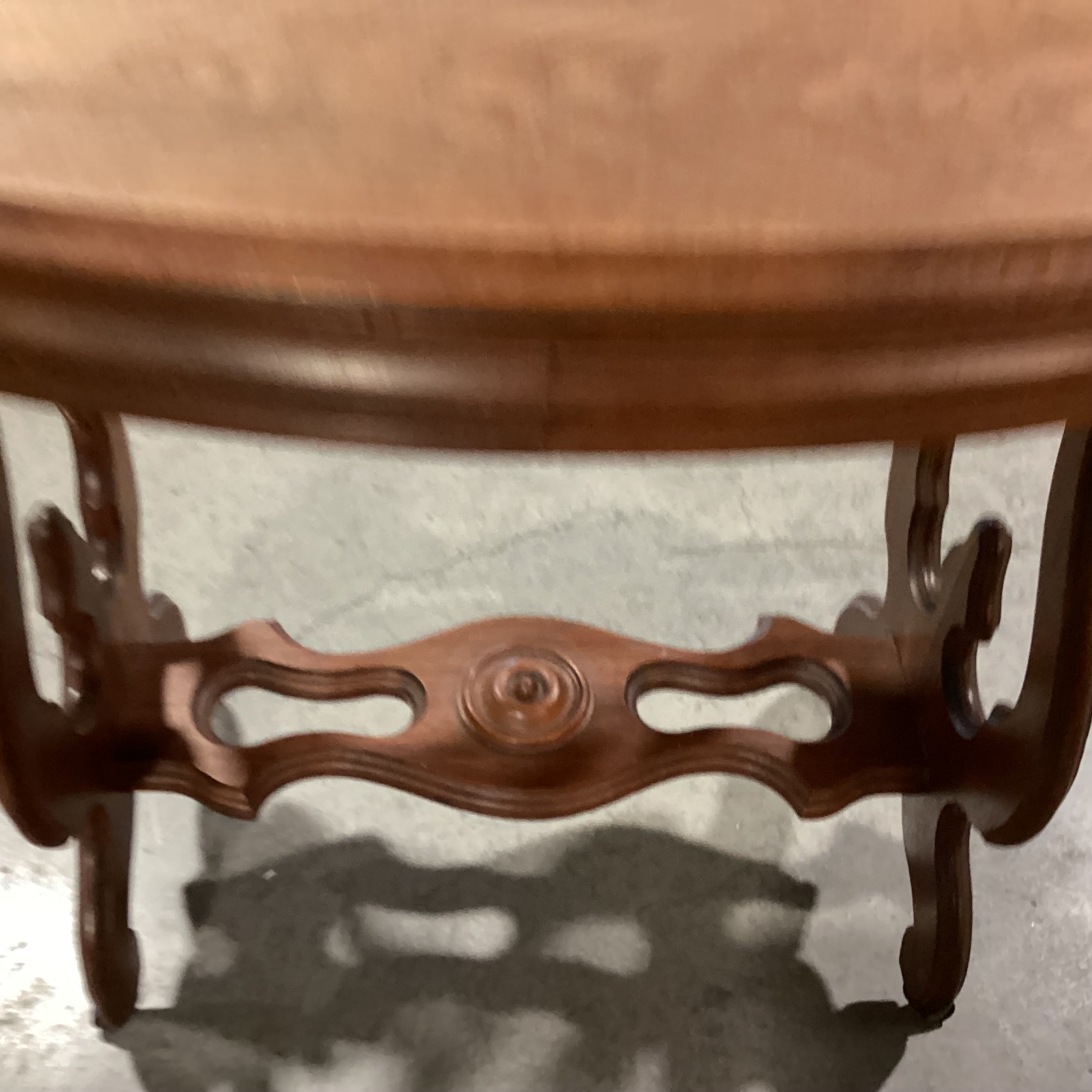 Antique Ornate Carved Sides & Trestle on Casters Oval Accent Table 33"x 19"x 30"