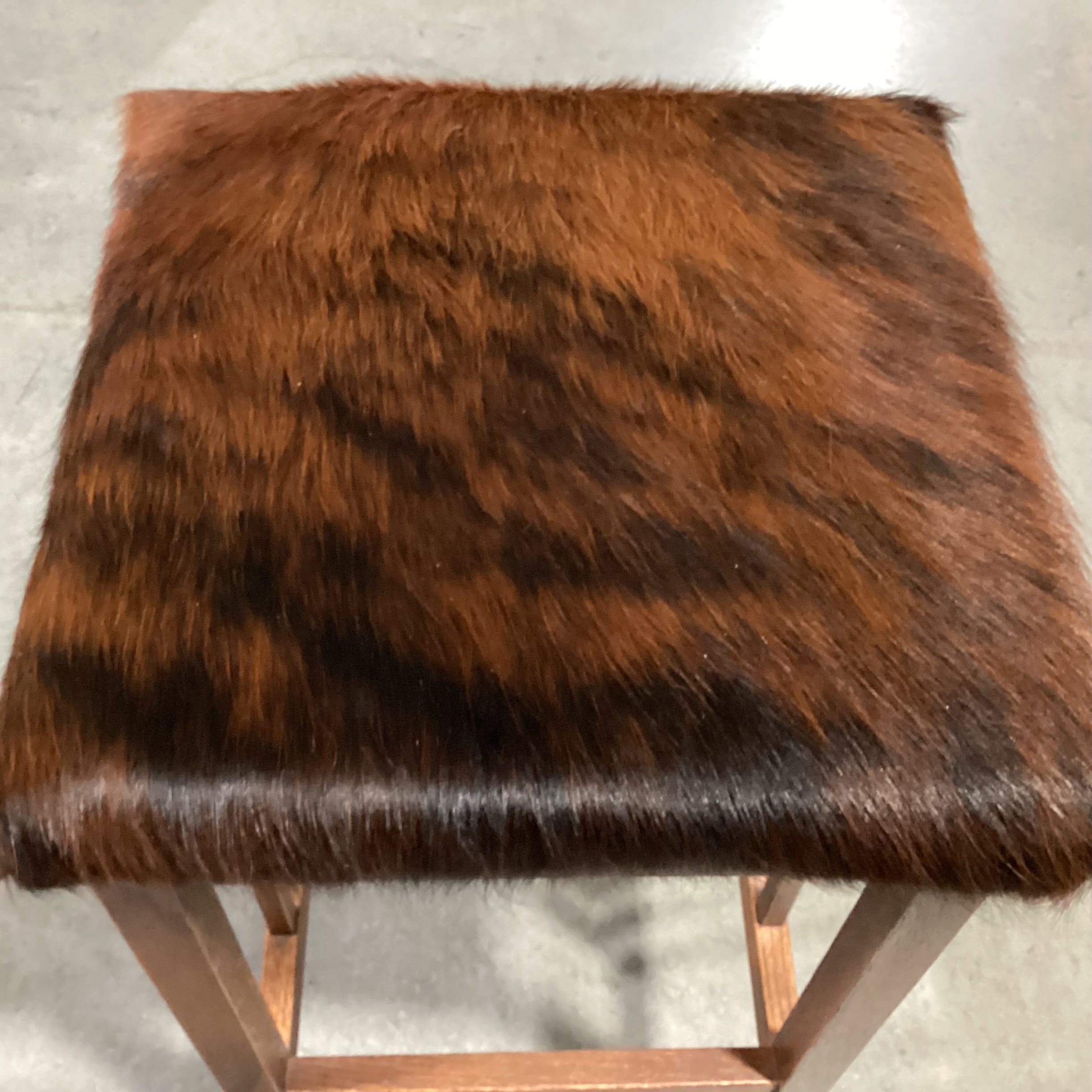 Amish Mission Style Oak with Black & Brown Cowhide Barstool 32"
