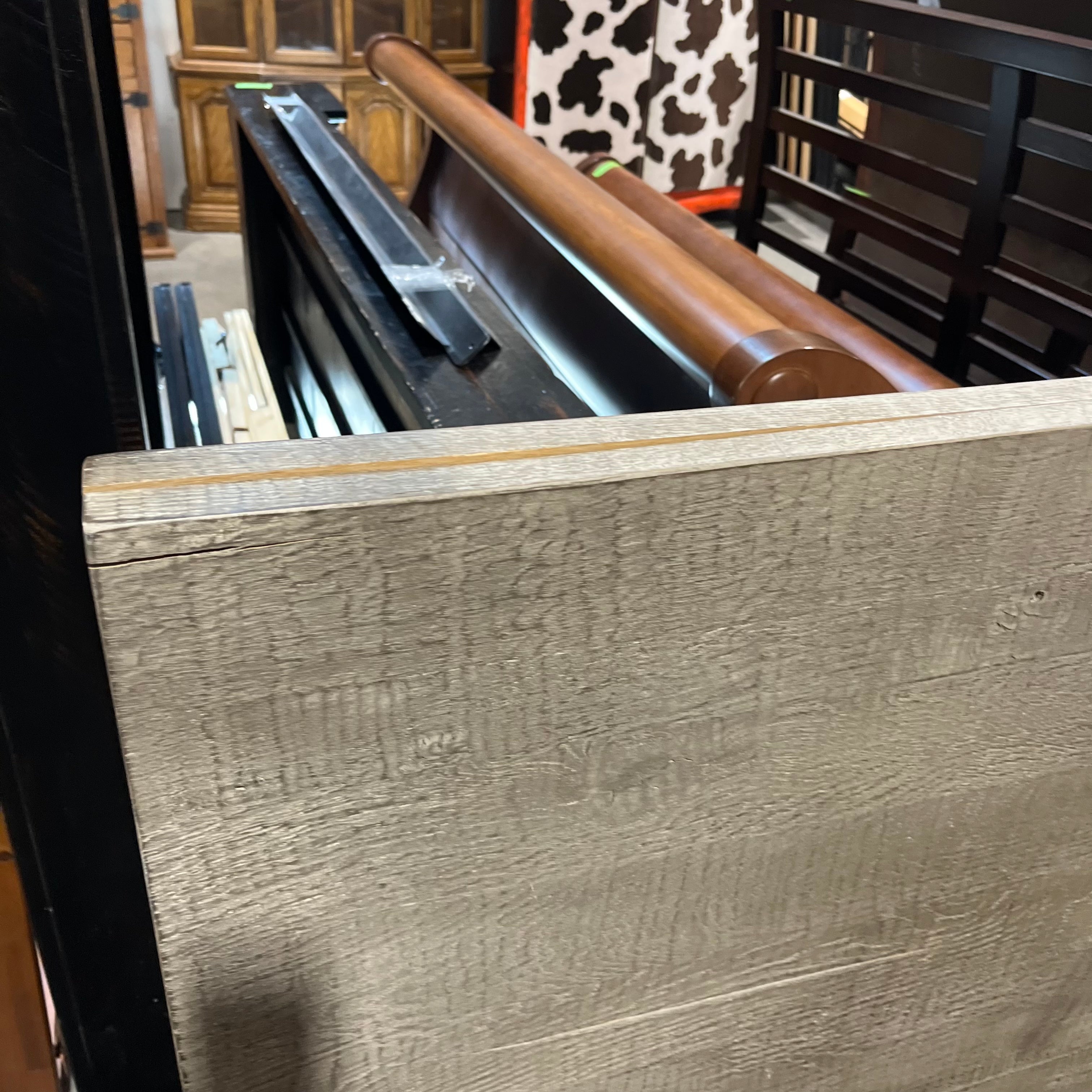 KING Solid Wood With Grey Finish 94.5"x 91"x 48"