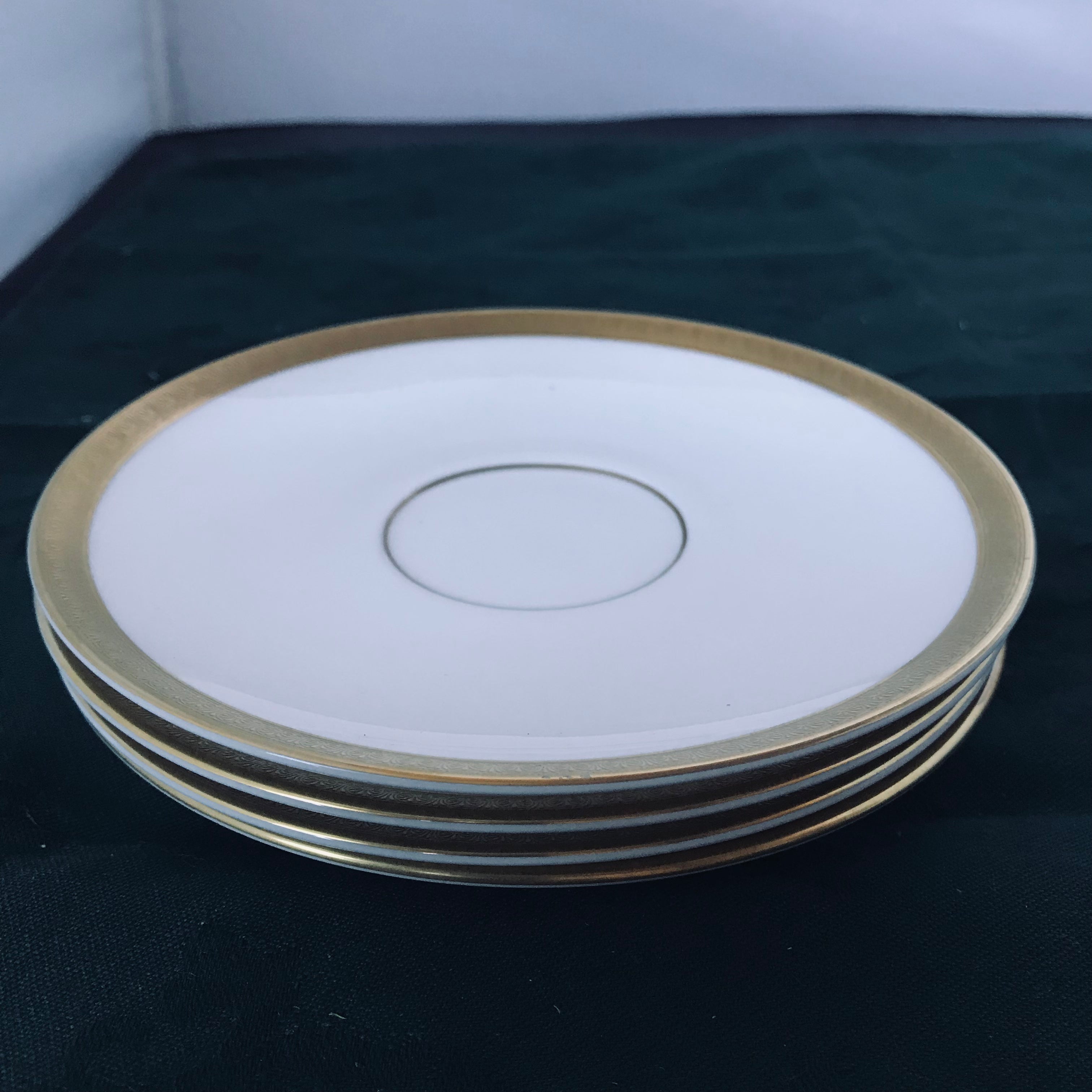 Set of 14 Vintage Royal Doulton "Royal Gold" #4980 Saucers