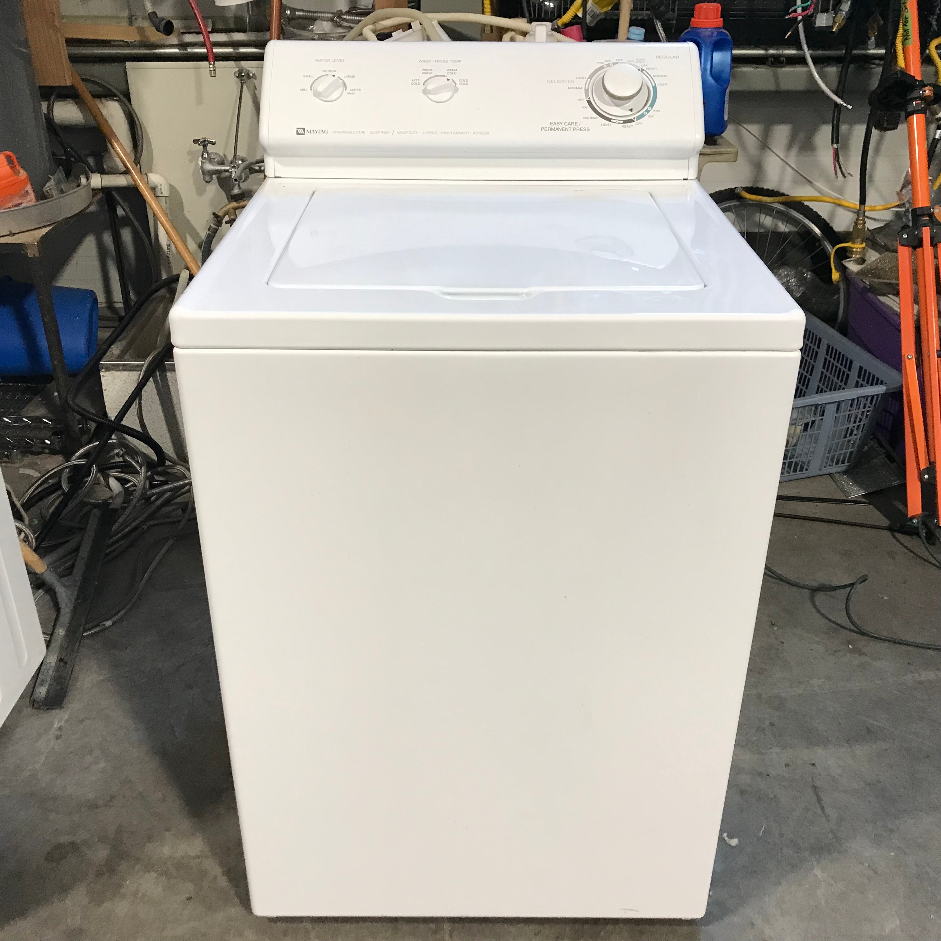 Maytag White Top-Load Washer 25.5"x 27"x 44"