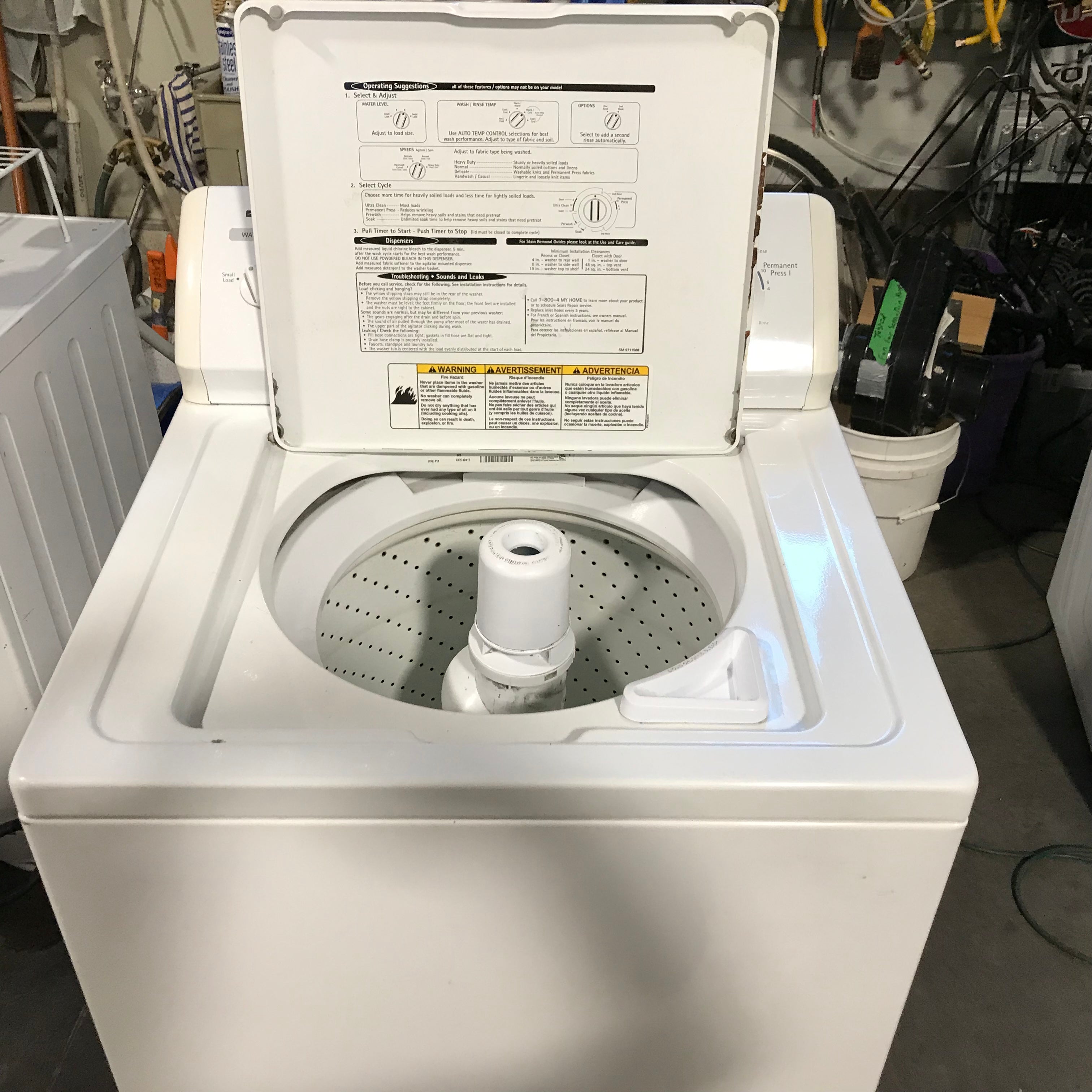 Kenmore White Top-Load Washer 27"x 25"x 43"