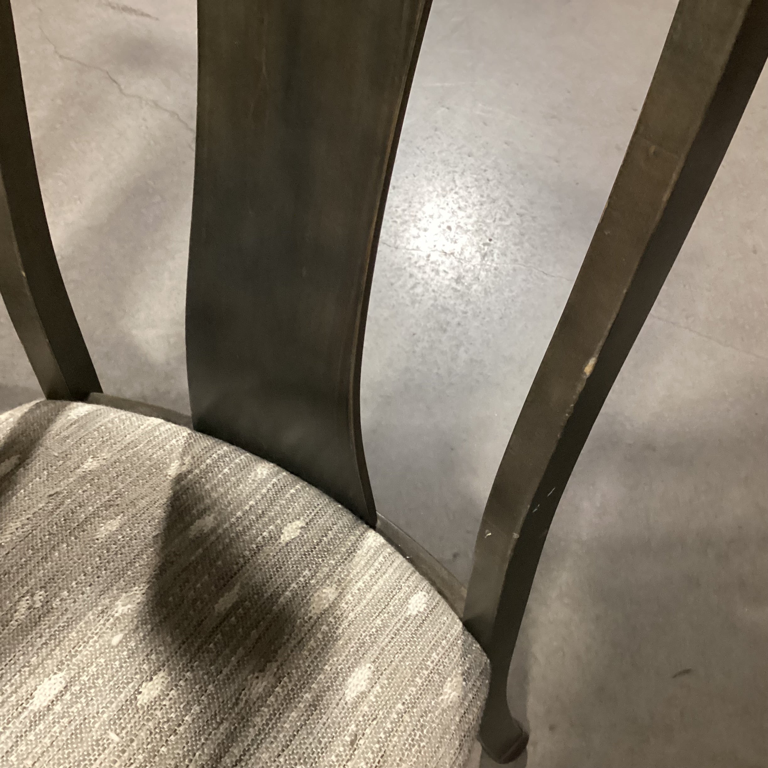 SET of 4 Bassett Dark Washed Finish Wood & Grey Cream Woven Seat Dining Chairs 19"x 20"x 42"