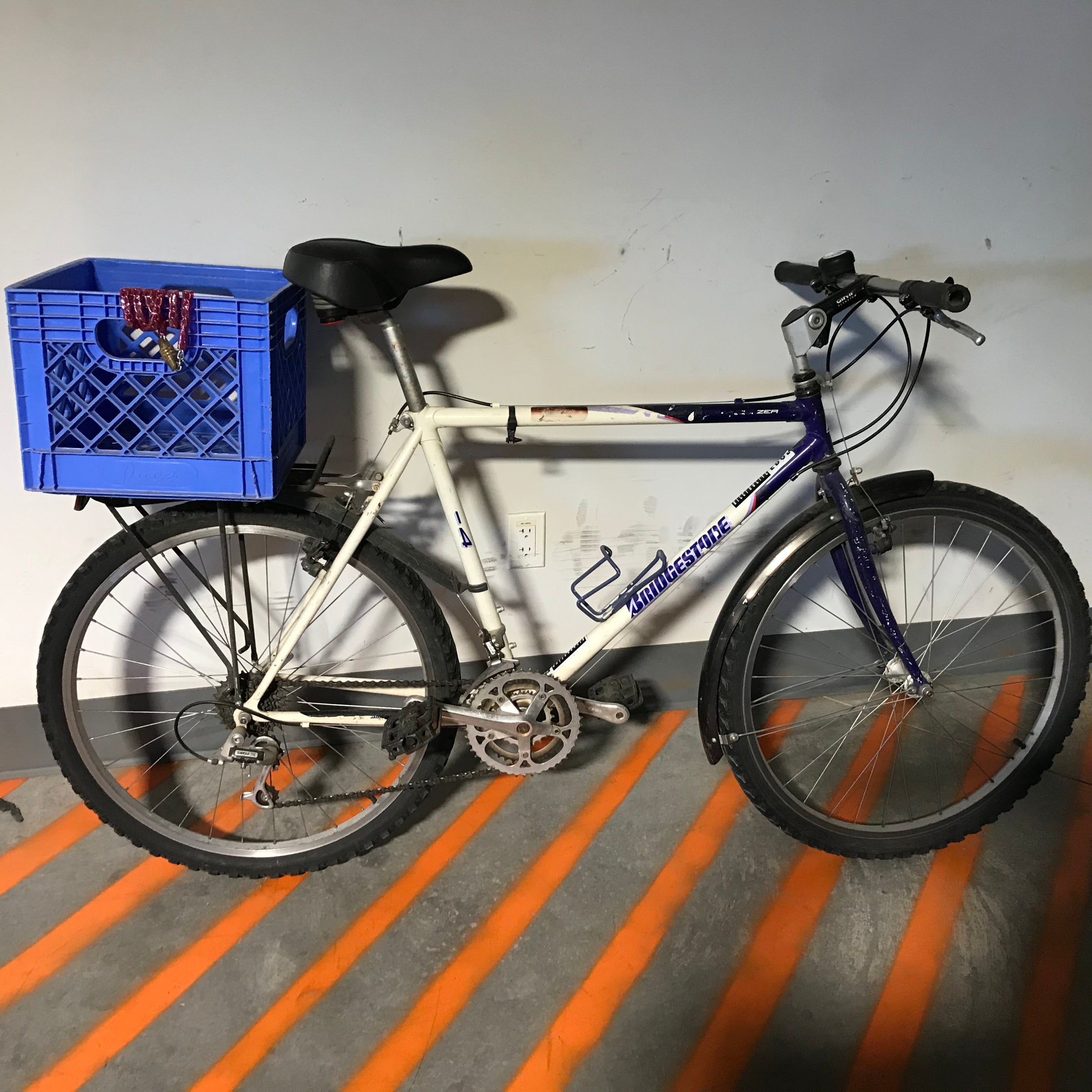 Bridgestone Cream 21 Speed Town Bike