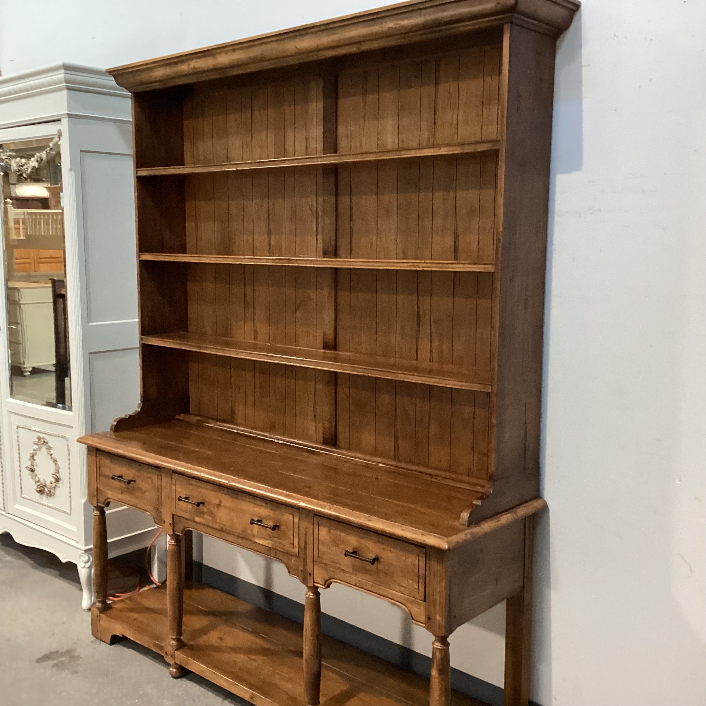 Ethan Allen Vintage Carved Distressed Wood 3 Drawers & Shelves 2 Piece China Hutch 65"x 19"x 82.5"