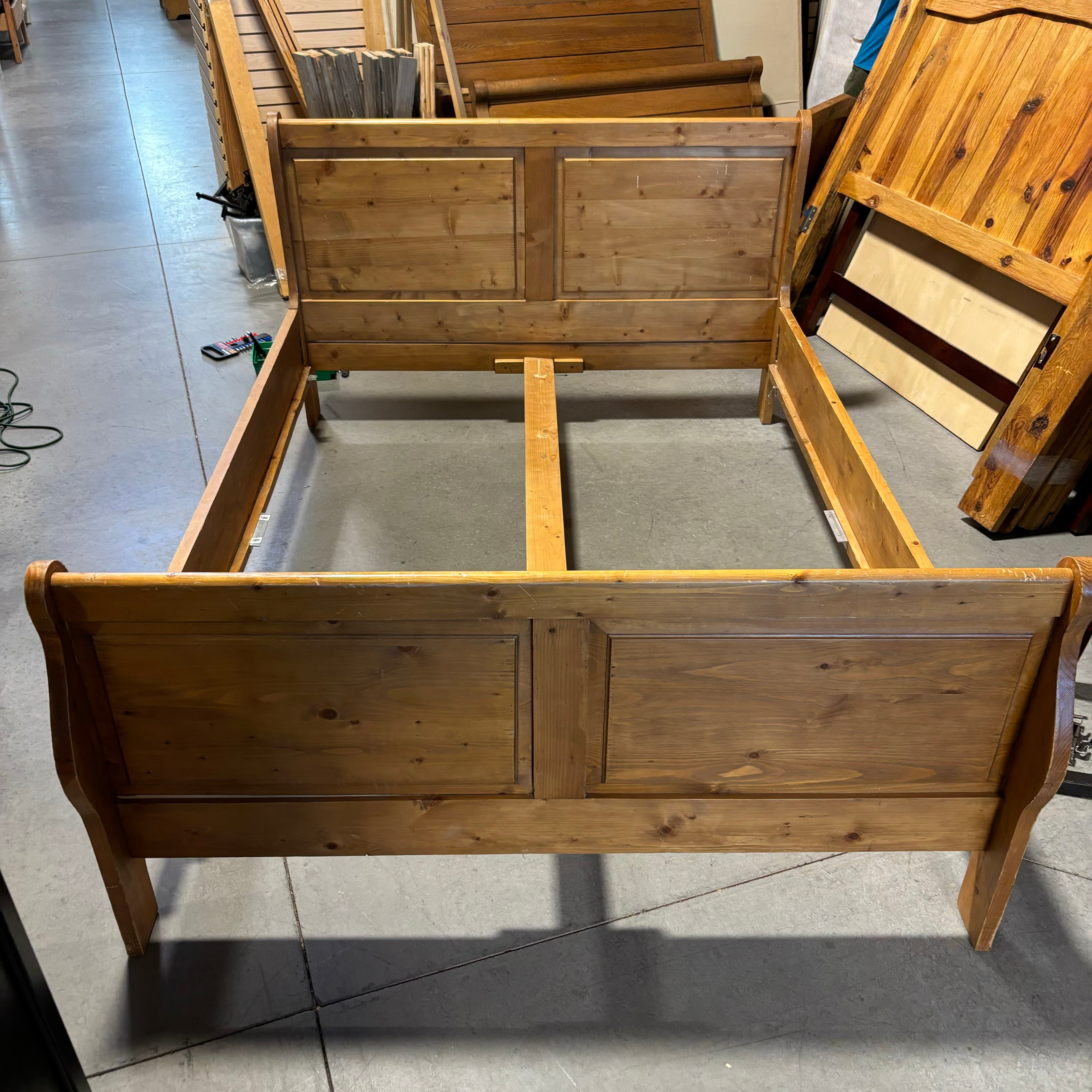 Custom Solid Light Finish Wooden Queen Bed Frame 91"x 64"x 41"