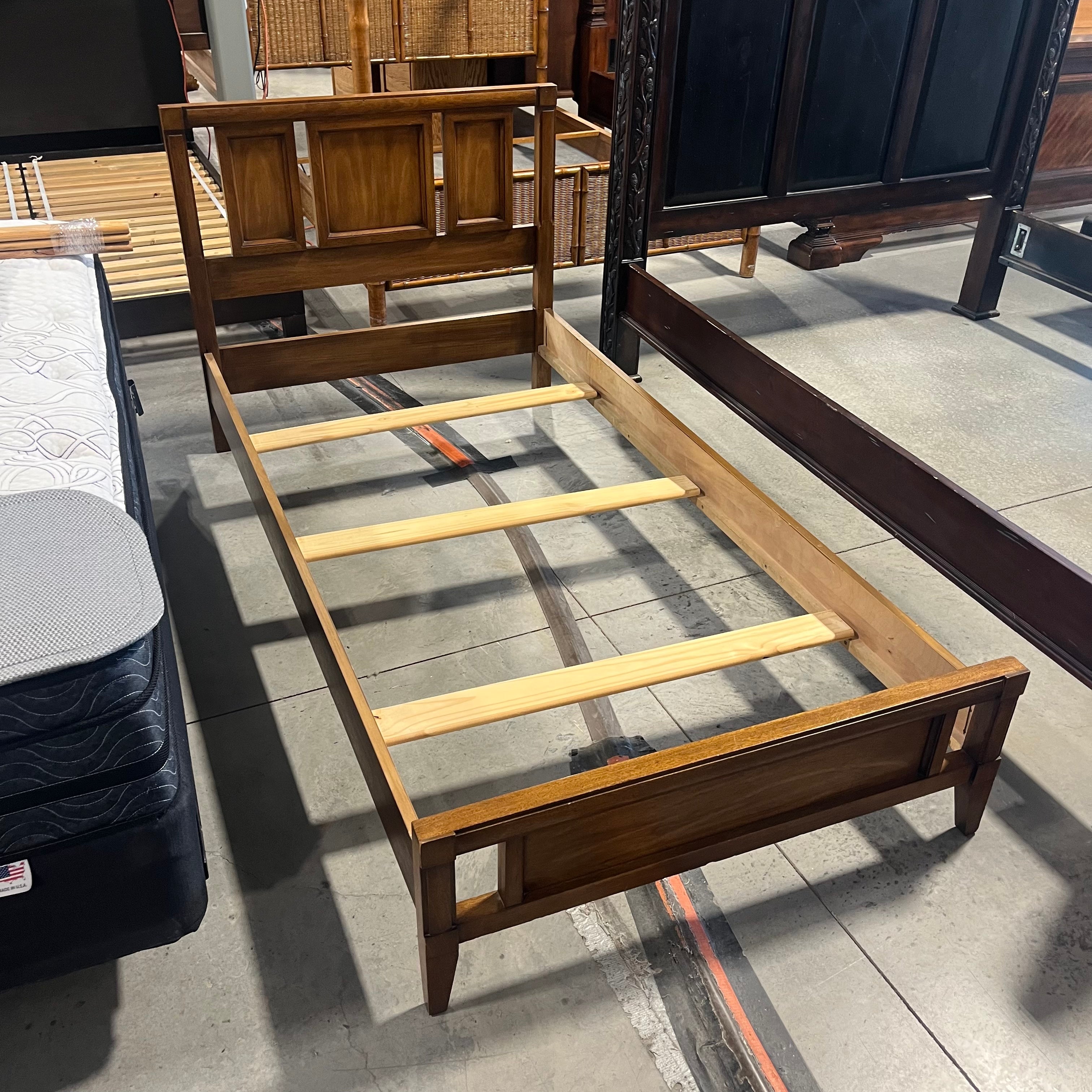 TWIN White Furniture Company Medium Finish Solid Teak Bed Set 41.5"x 80"x 37"