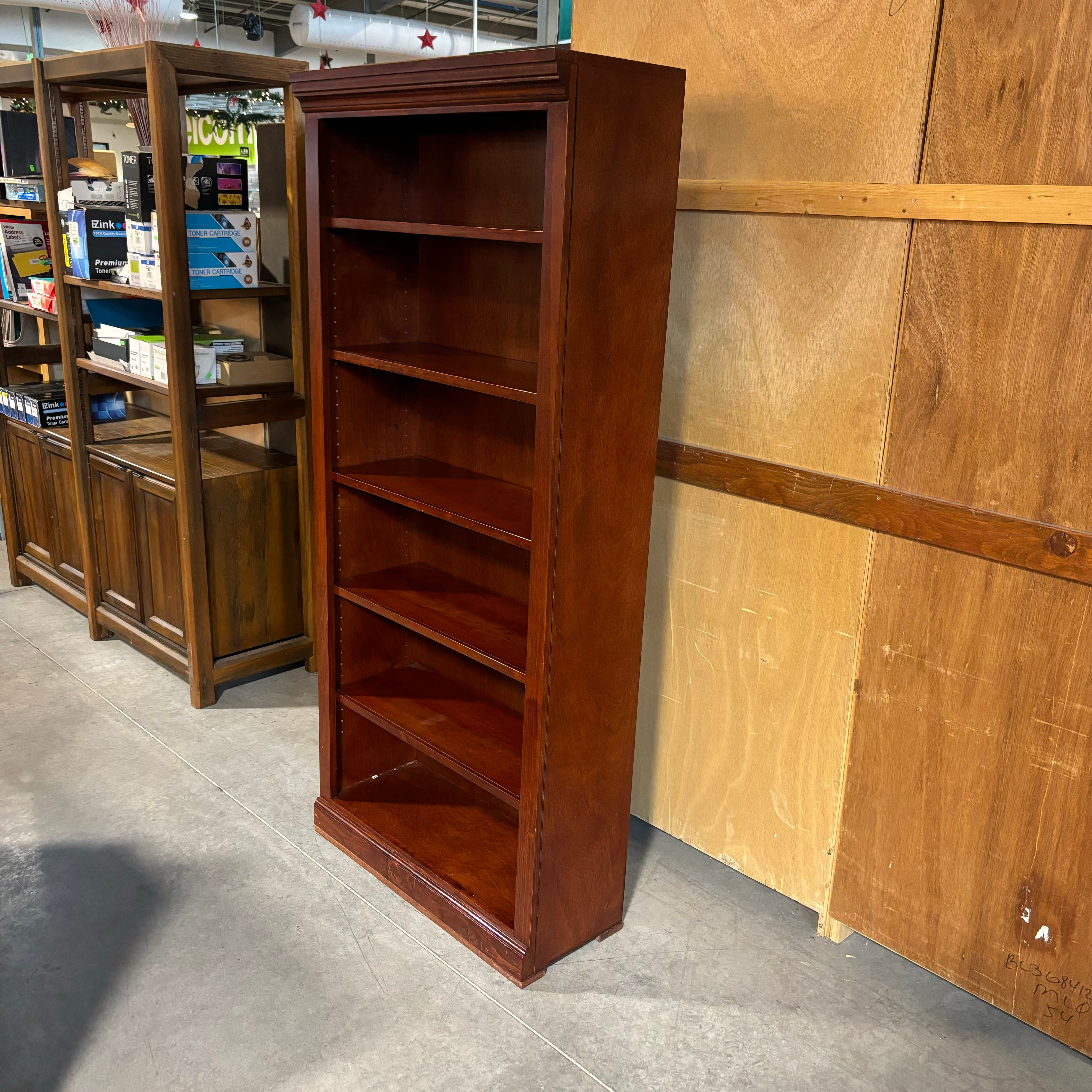 Reddish Brown Finish Solid Wood with Crown Molding 5 Shelf Bookcase 32"x 13.5"x 73"