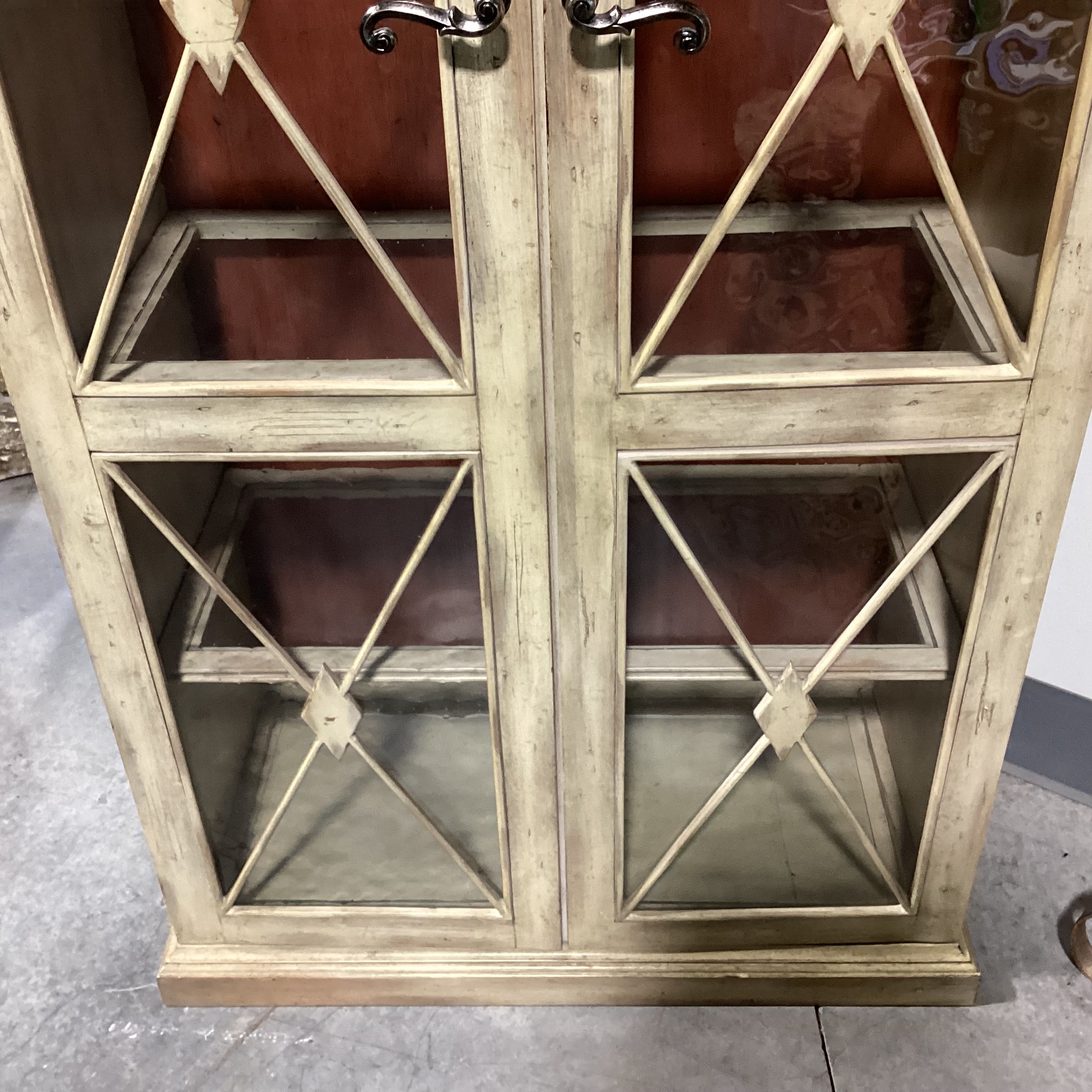 Hooker Furniture Sanctuary Dune Distressed Finish& Glass 2 Door with Shelves Display Armoire 35"x 18"x 84"