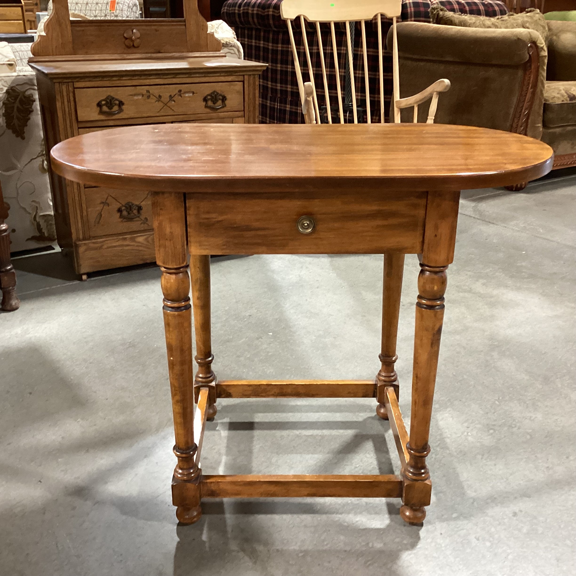Sarreid Made in Italy Oval Top Finished Carved Wood 1 Drawer Accent Table 35.5"x 20"x 28"