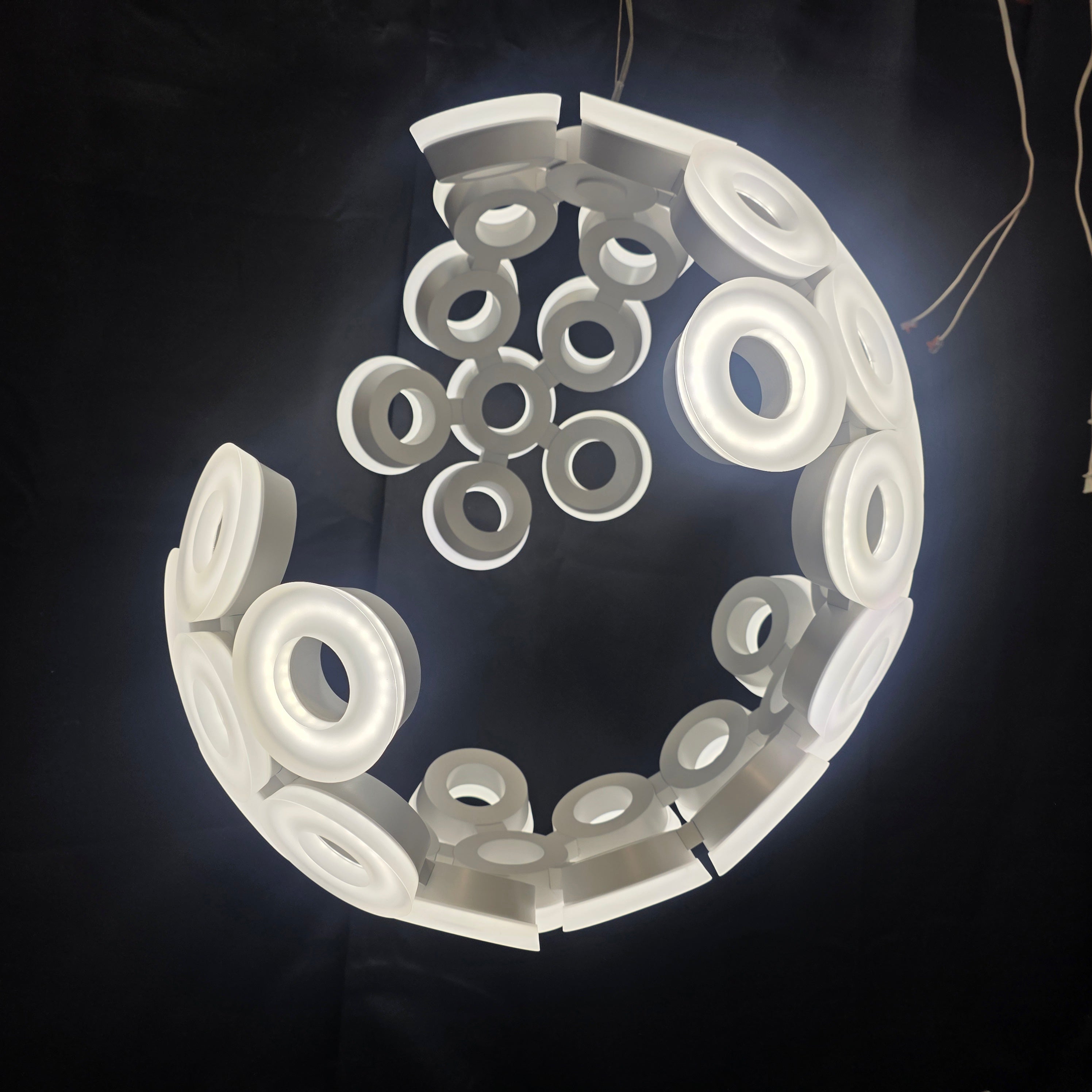 Glendale 35 Light Modern Art Chandelier