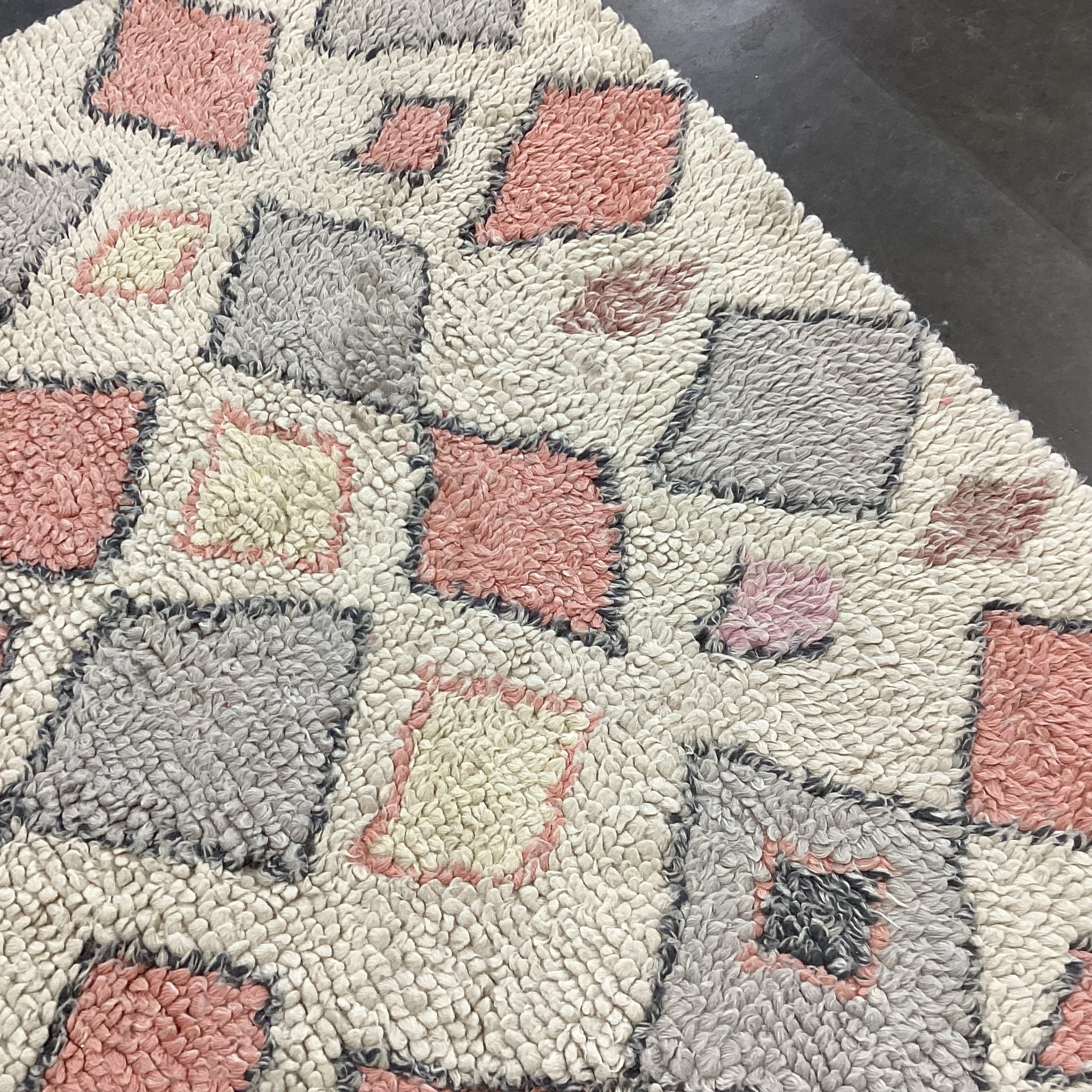 Opal House Cream Coral Pink & Grey Diamond Pattern Wool Rug 7'x 10'