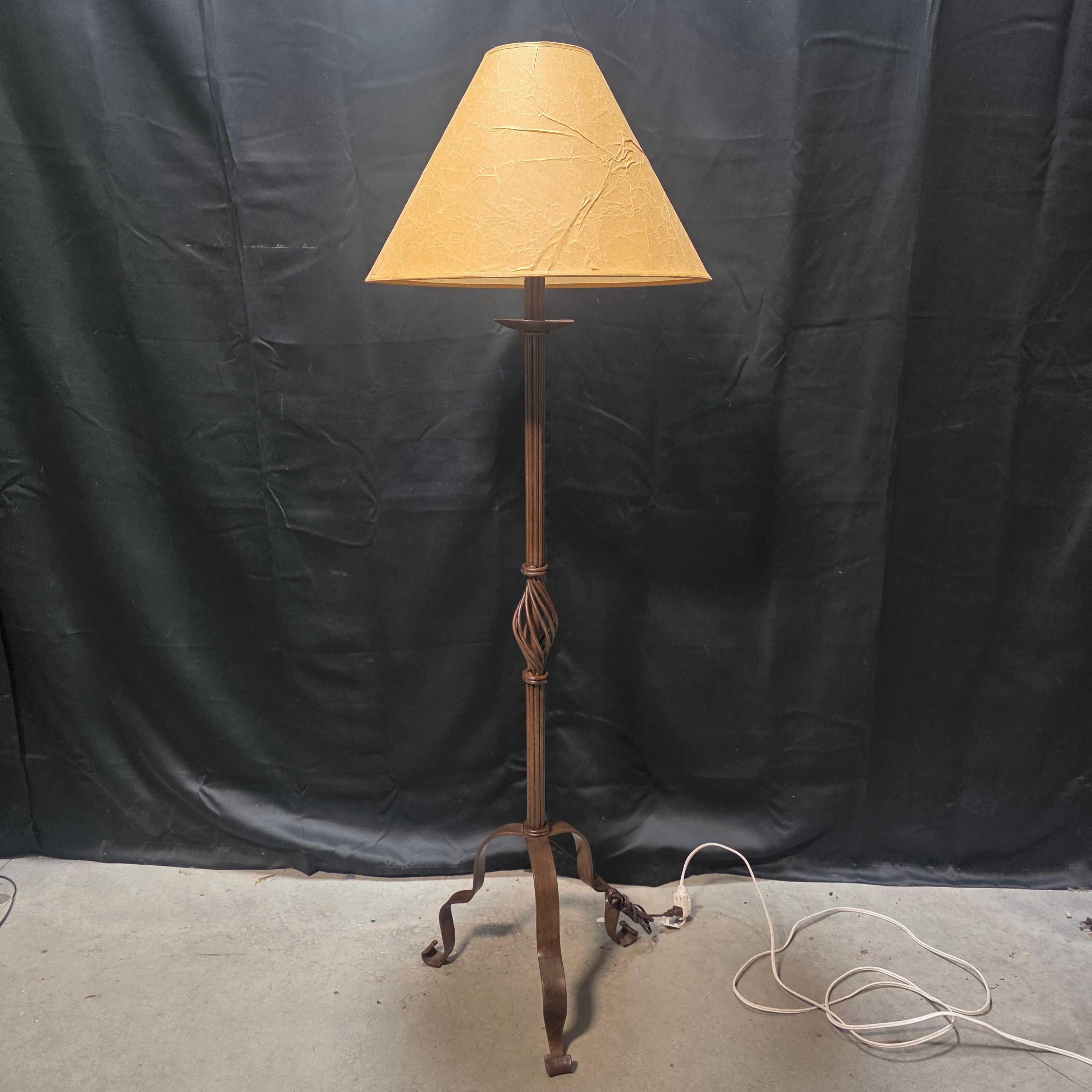 Tuscan Style Wrought Iron Floor Lamp 17"x15"x60"