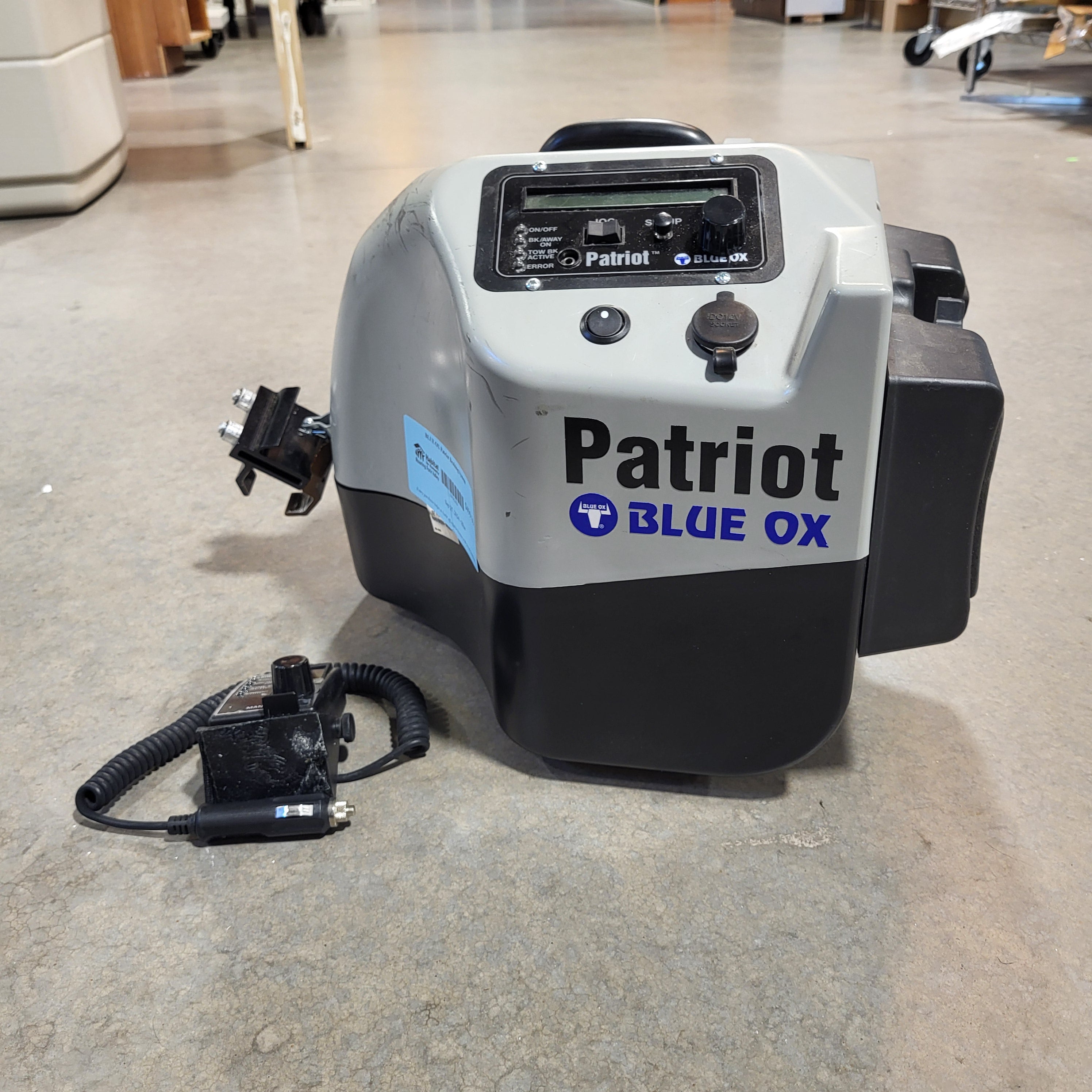 BLUE OX Patriot Braking System