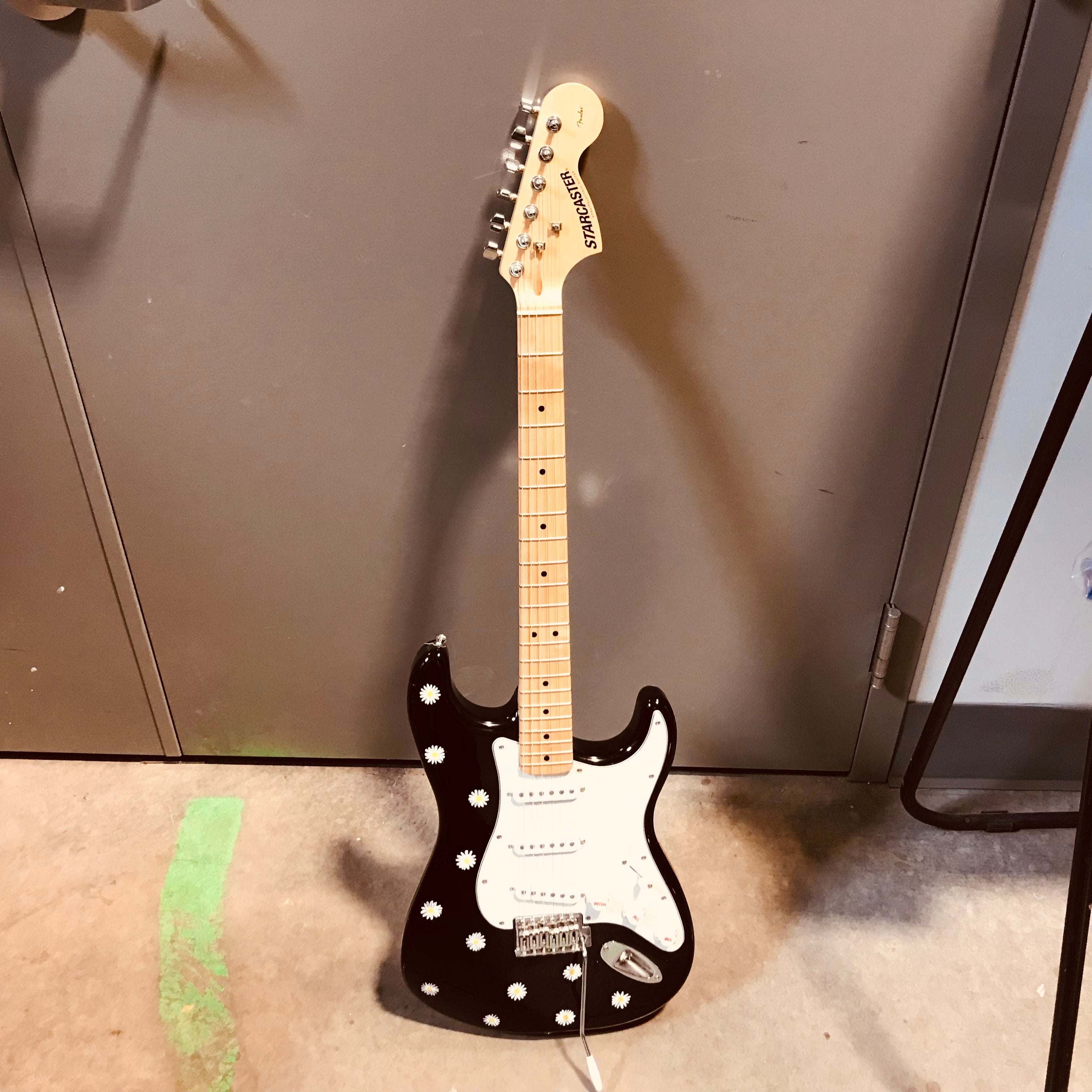 Starcaster Black 6 String Electric Guitar