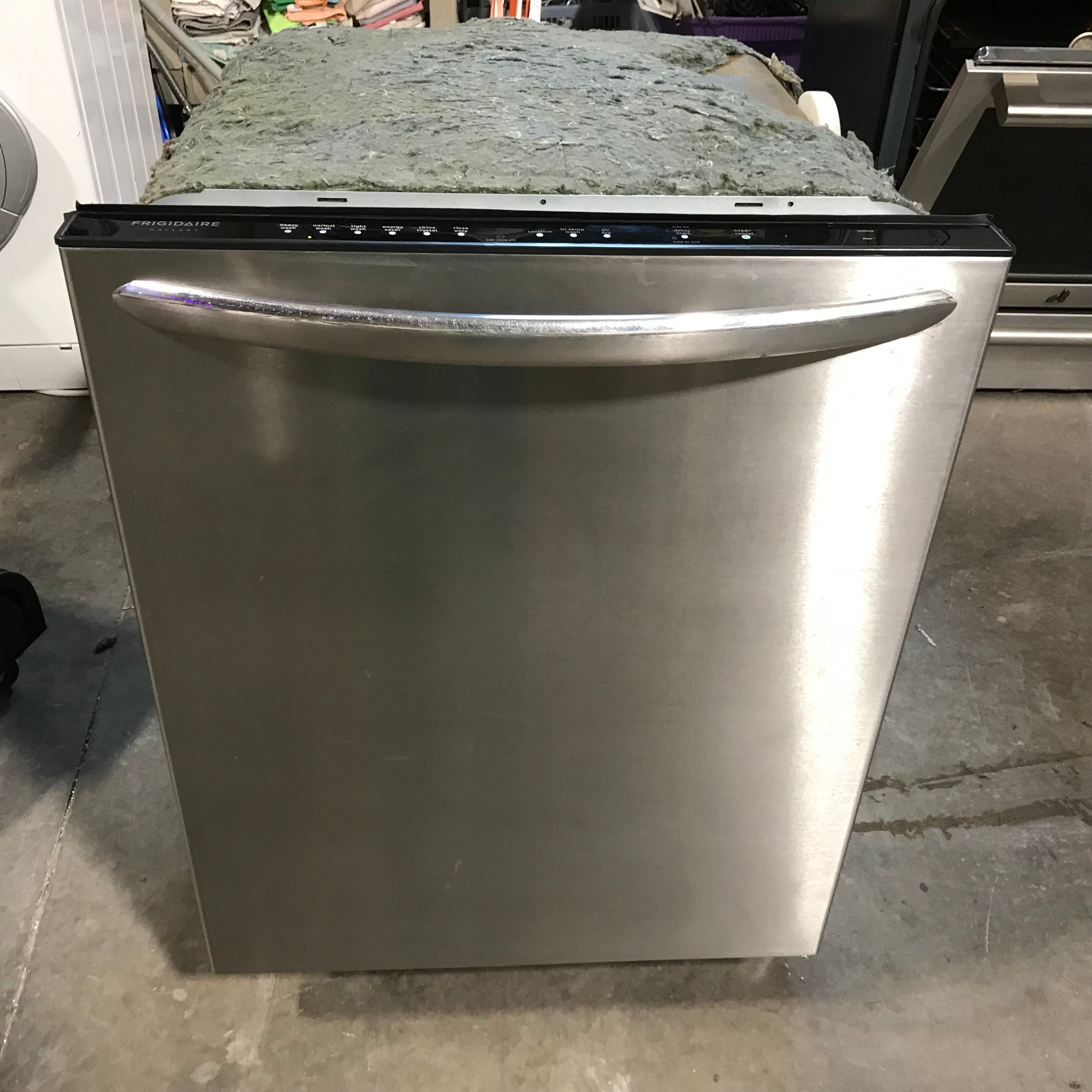 Frigidaire Stainless Steel Dishwasher 24"x  24"x 34"