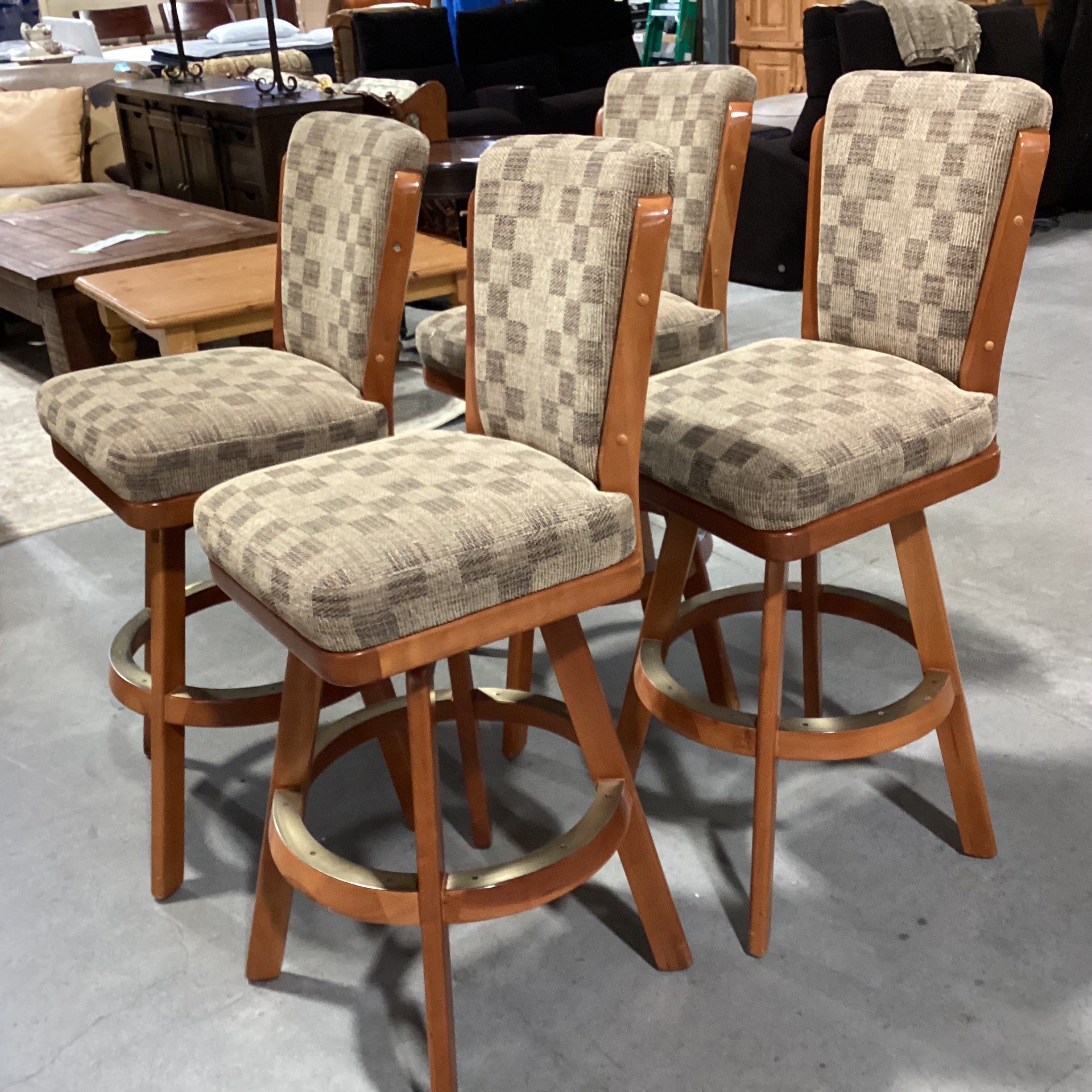 SET of 4 Wood with Checkered Upholstery Brass Plate Foot Rest Swivel Barstool 31"