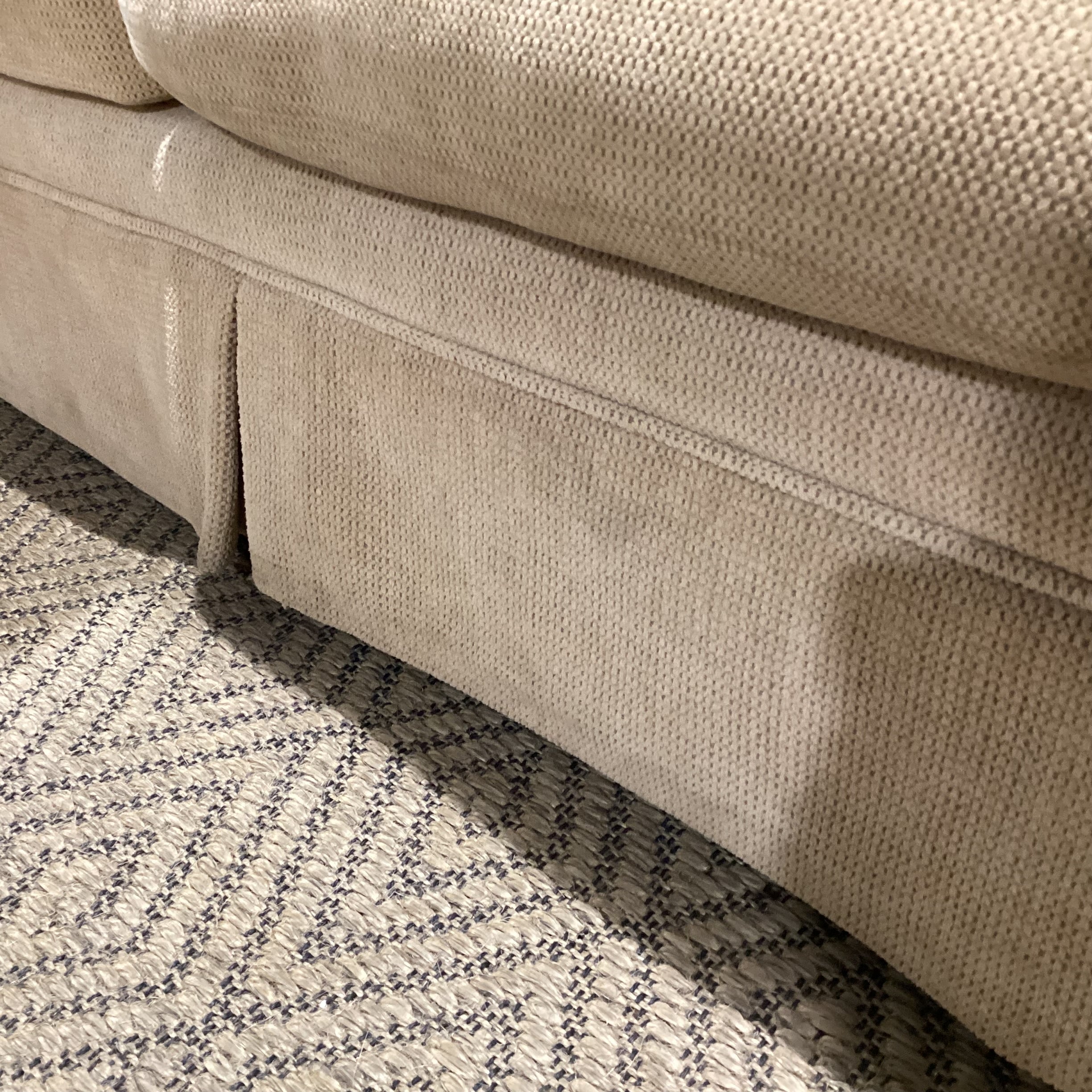 Kreiss Collection Wheat Chenille Woven Roll Arm Down Mix 2 Piece Sectional 108"x 131"x 39"x 29"