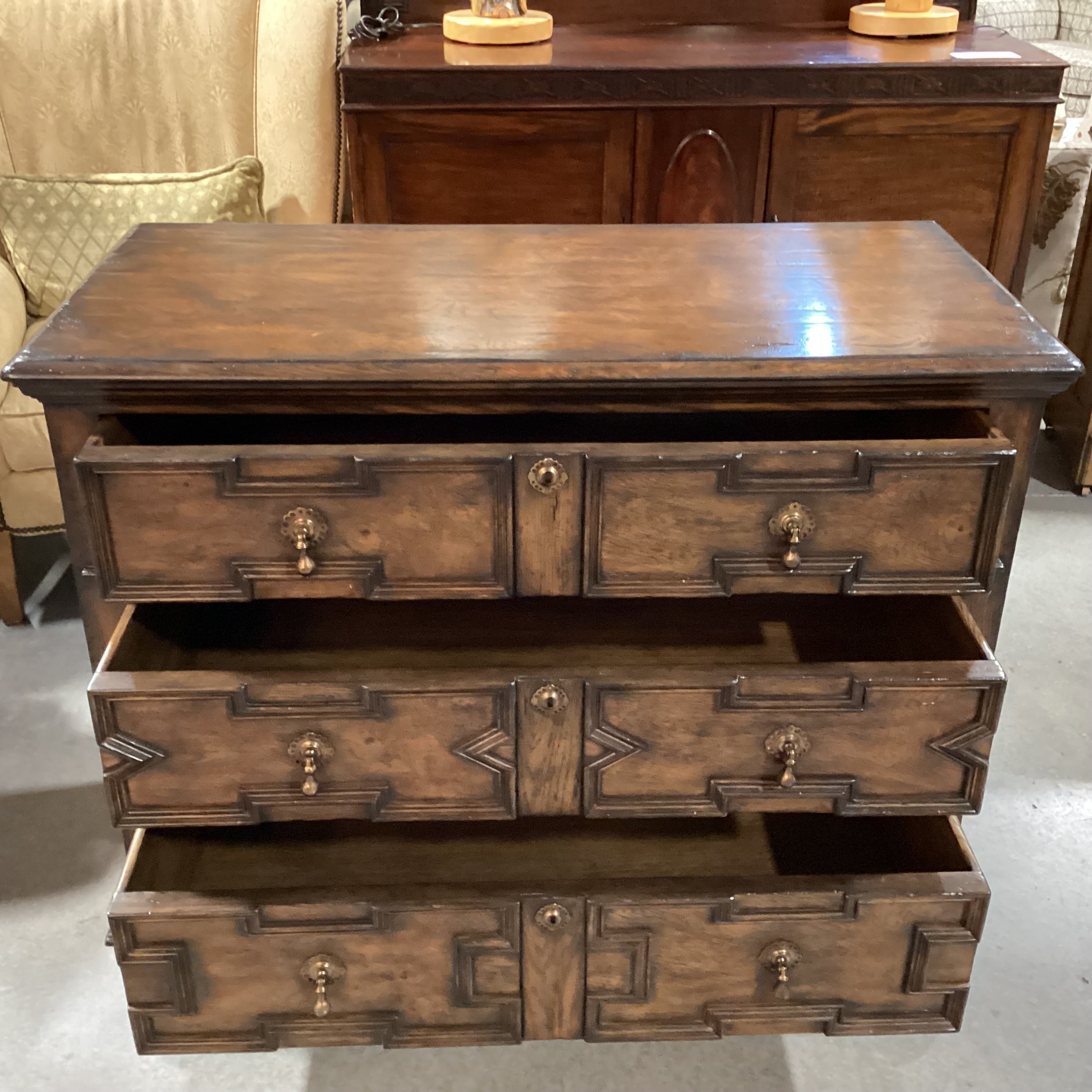 Dark Finish Solid Wood Carved Molding & Ball Feet Detail Brass Teardrop Pulls Keyhole Accent 3 Drawer Chest 43"x 20.5"x 36"