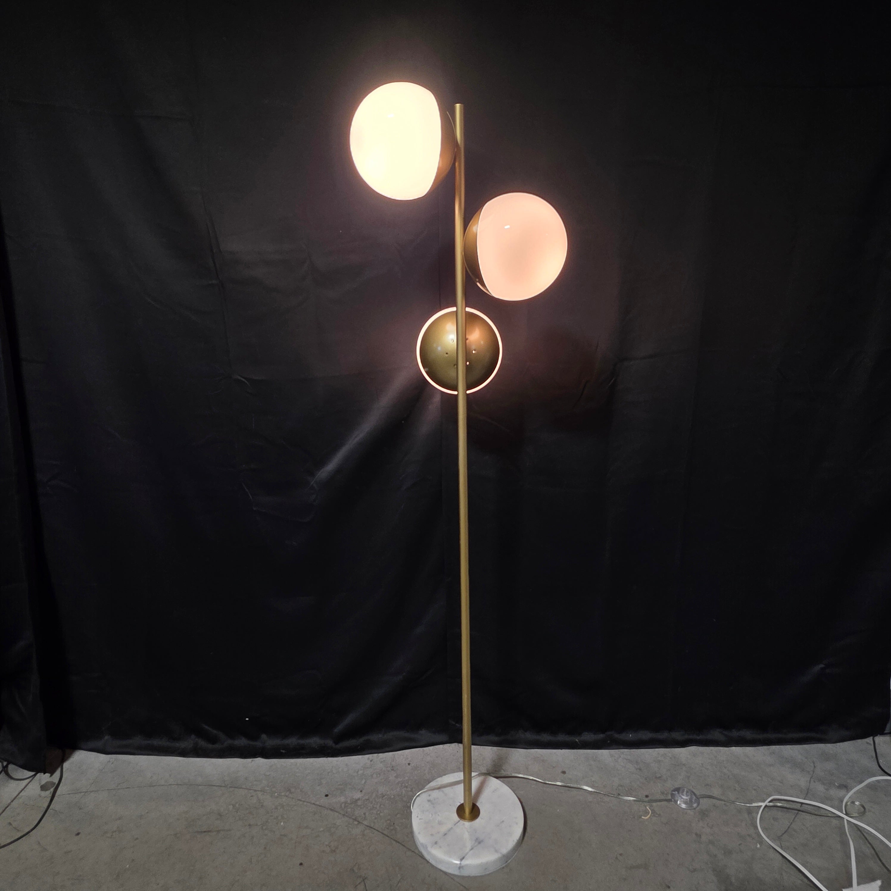 Living District Eclipse 3-Light B rass Frosted White Floor Lamp with Marble Base 16"x16"x65"