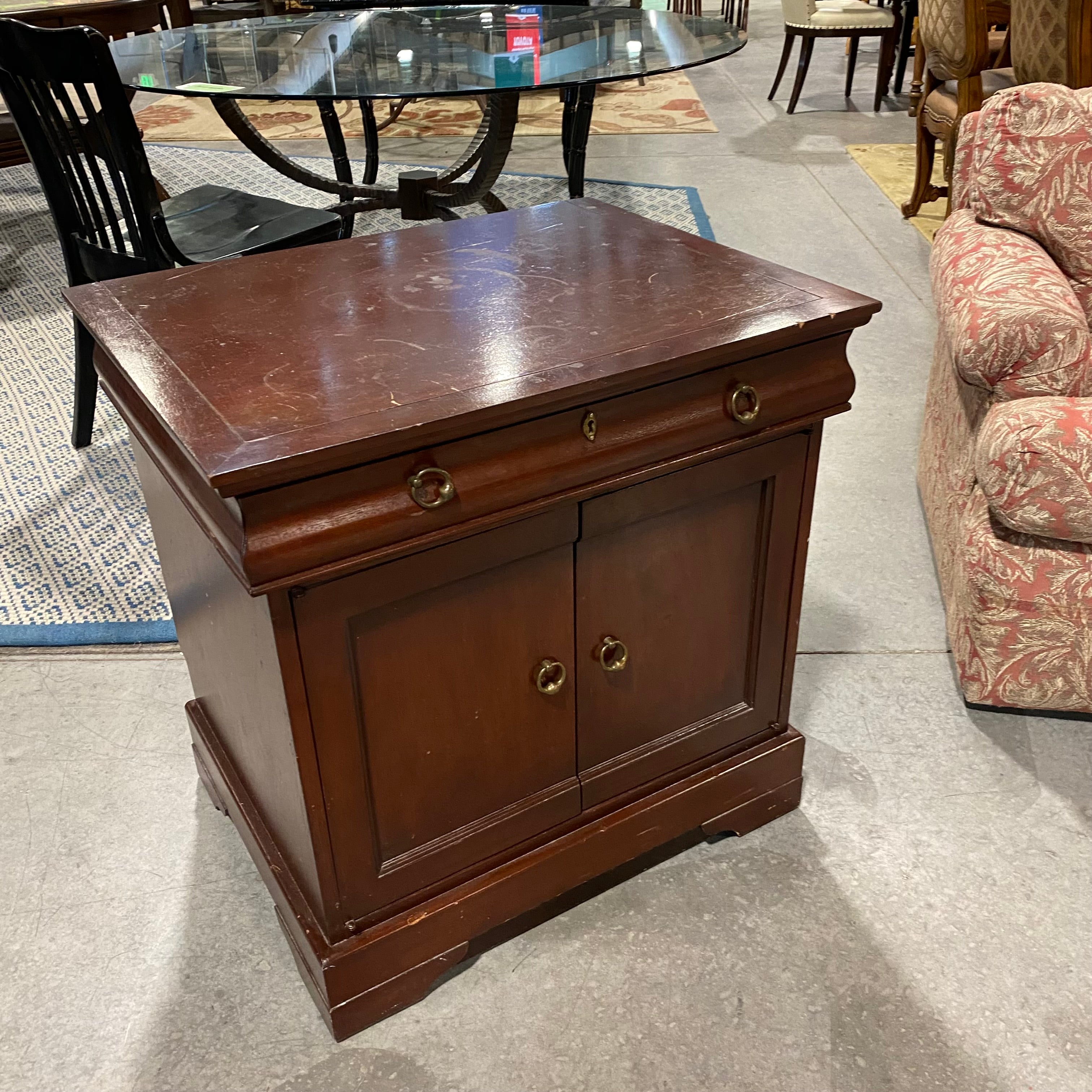 Cherry Finish 1 Drawer 2 Door End Table 27"x 21"x 27"