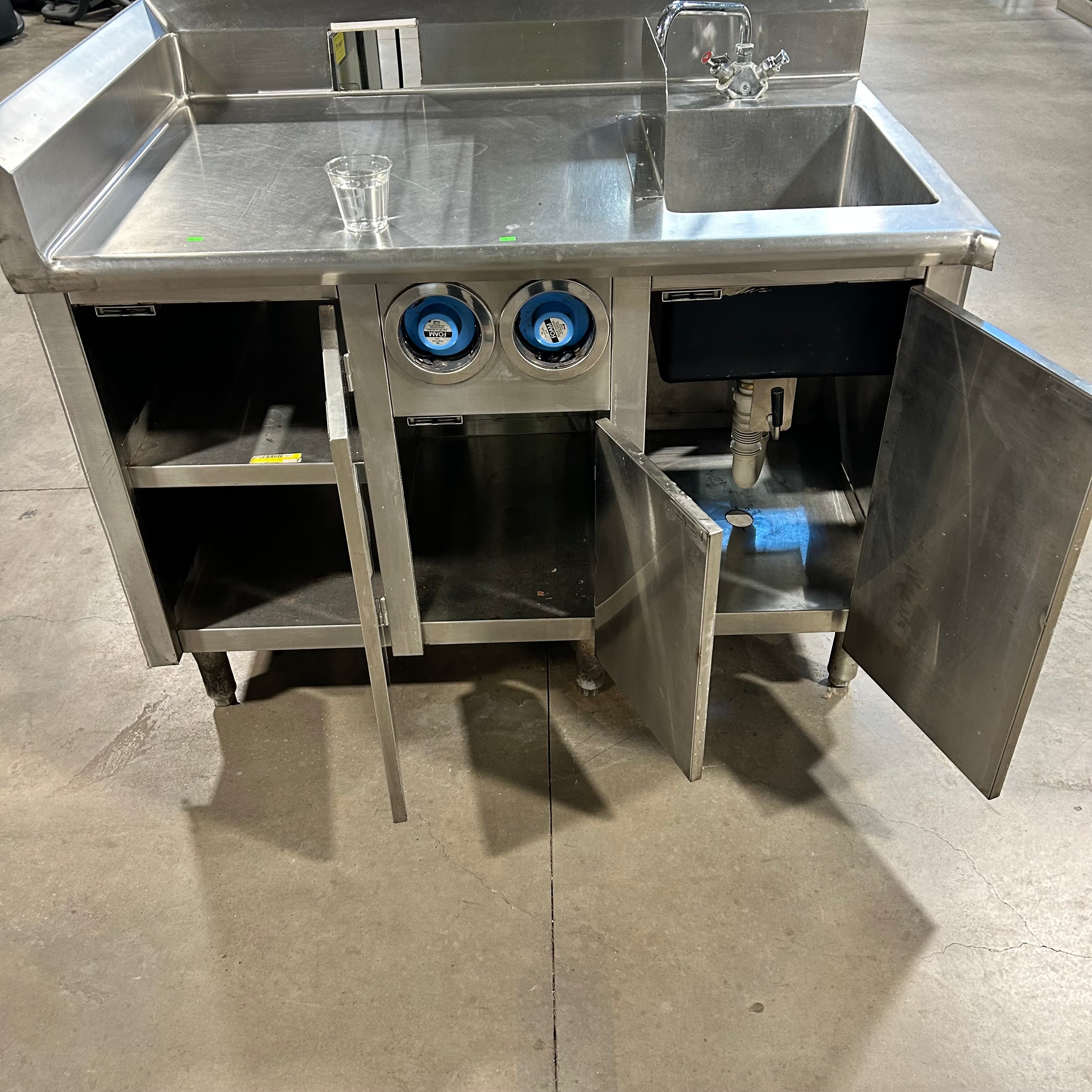 48.5"x 31.5"x 40.5" Stainless Steel Prep Station 3 Cabinets w/2 Drawers ea. 2 Drink Dispensers & Built in Sink with Faucet