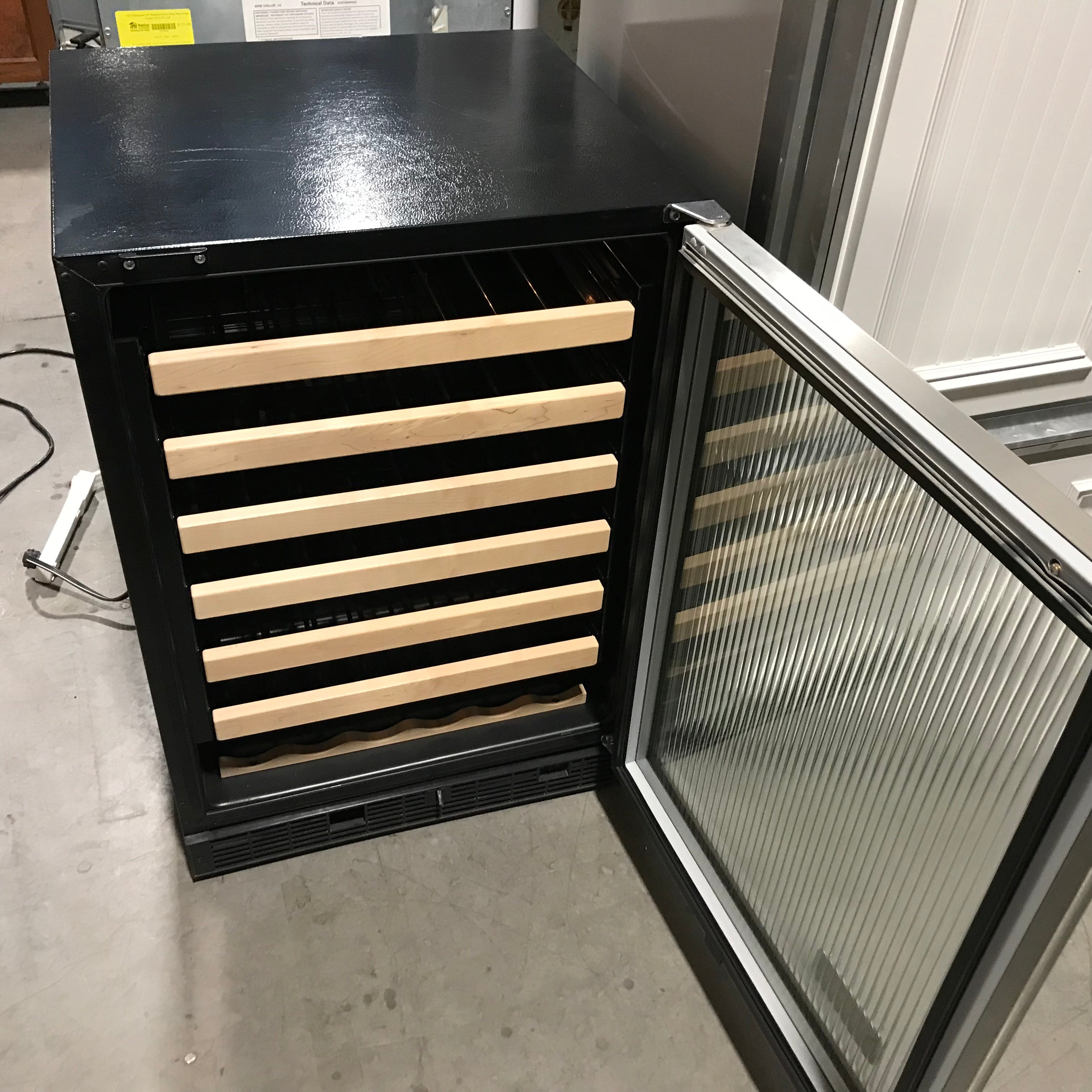 Viking Stainless Steel/Glass Door Wine Cooler 24"x 24"x 34.5"