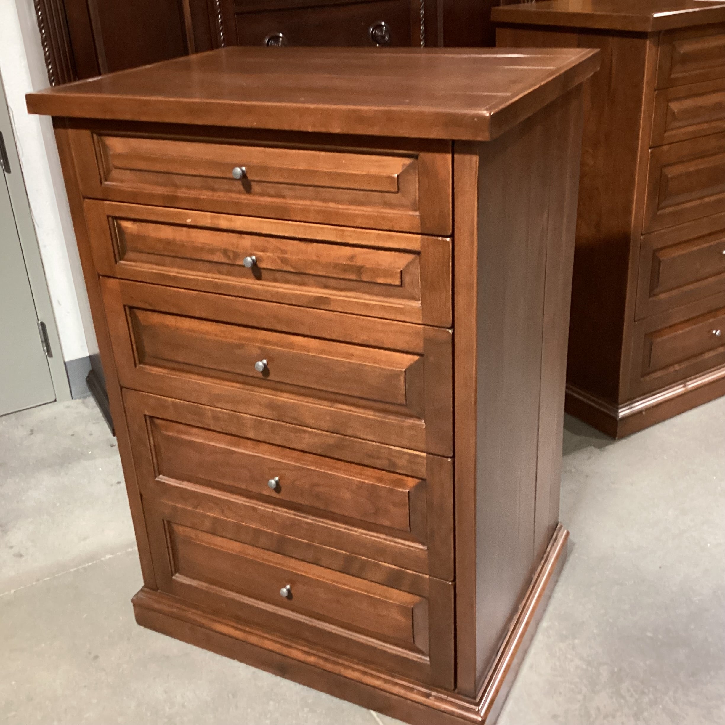 Custom Crafted Solid Finished Wood 5 Softclose Drawer Chest Dresser 34"x 25"x 48"