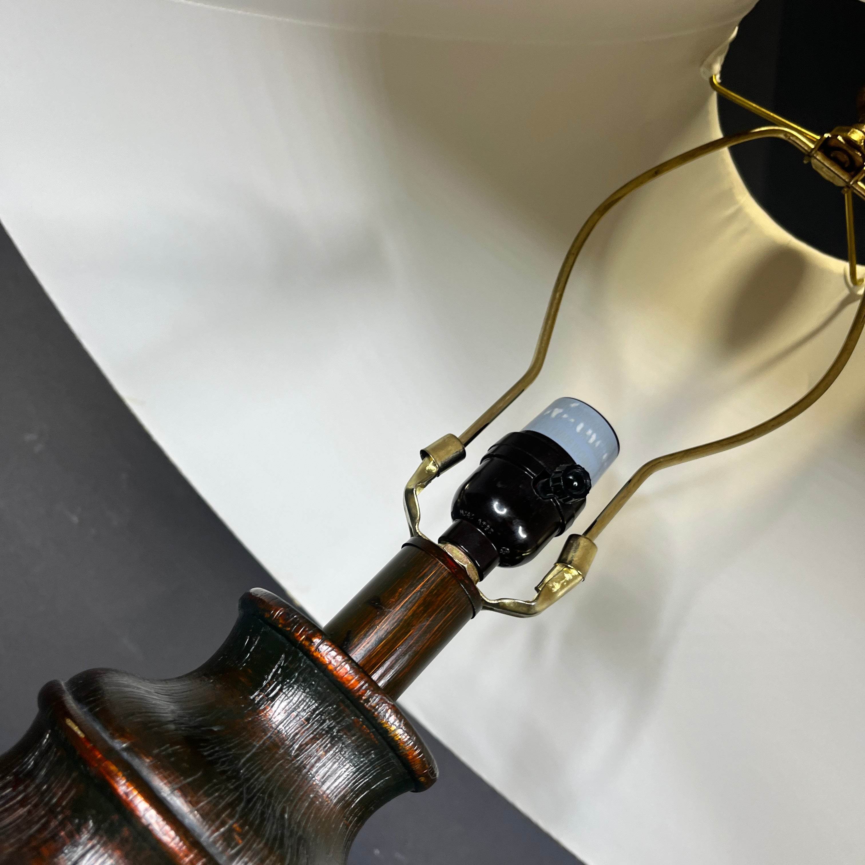 Traditional Deep Brown/Red Textured Resin Urn with Shade Table Lamp 23” Diameter @ Shade x 32”