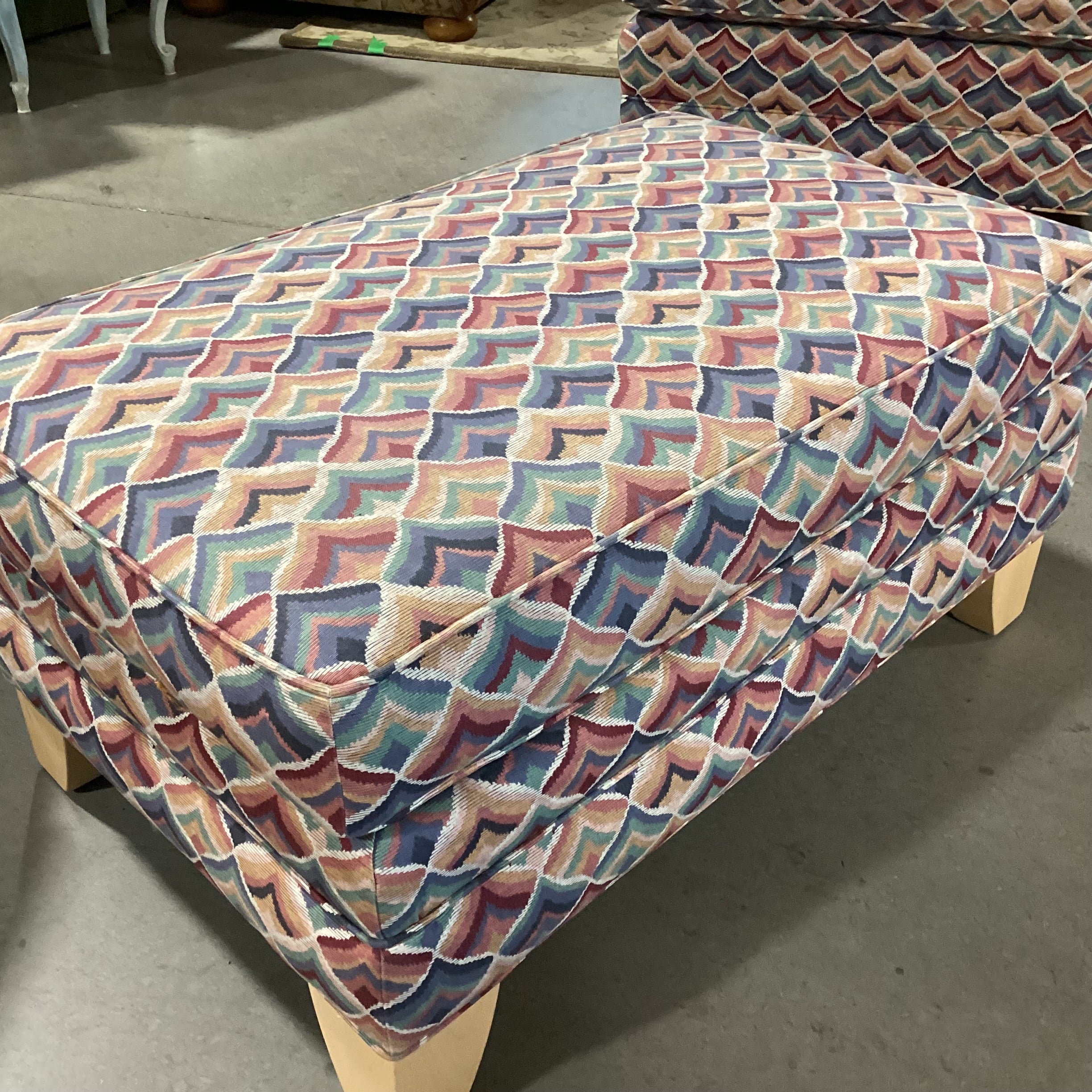 Ethan Allen Blue Red Pink Green Fan Design Ottoman 34"x 22"x 17"