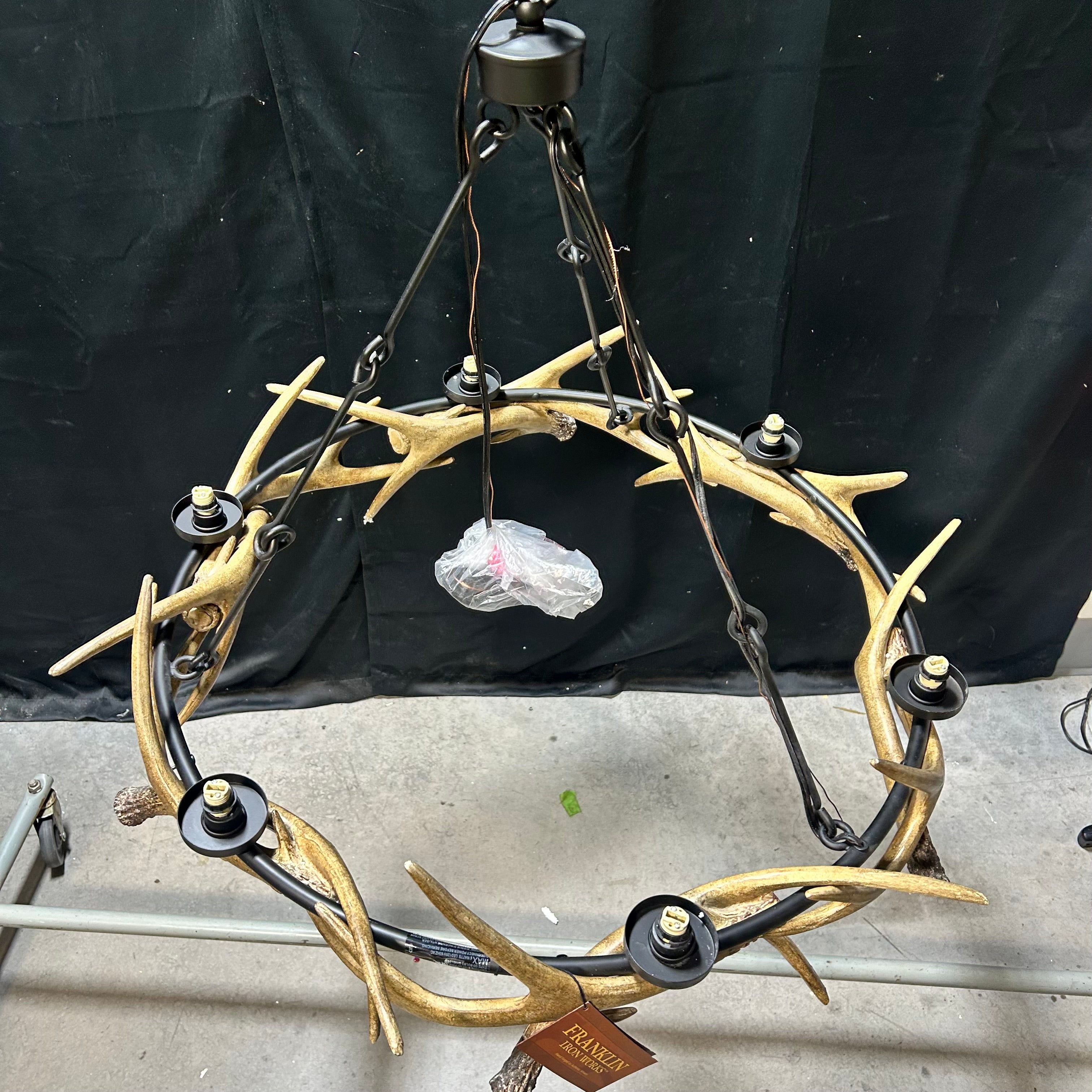 Franklin Iron Works Antler Lodge Rustic Chandelier Faux Deer Antlers 37"x 35"