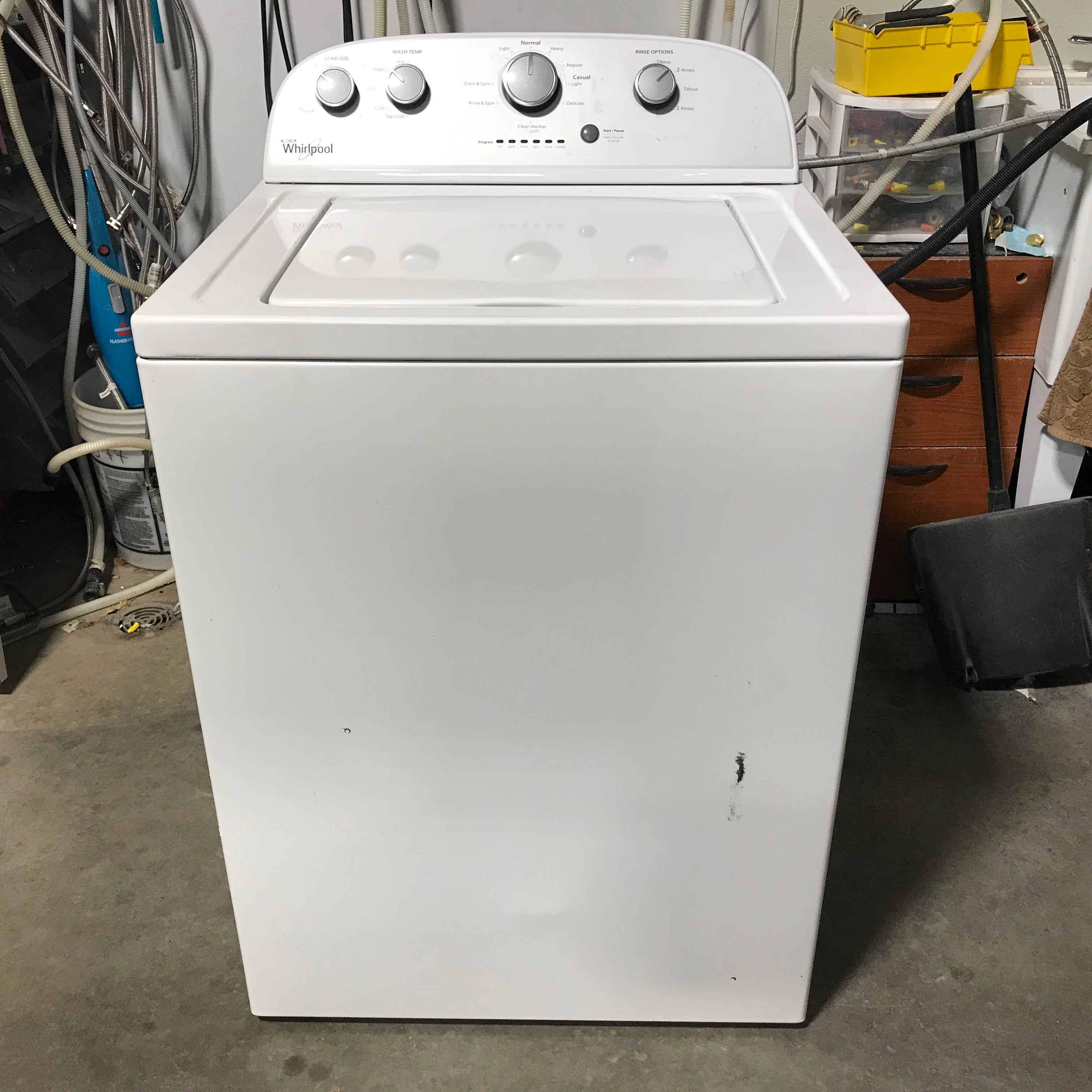 Whirlpool White Top Load Washer 27"x 26"x 42.5"