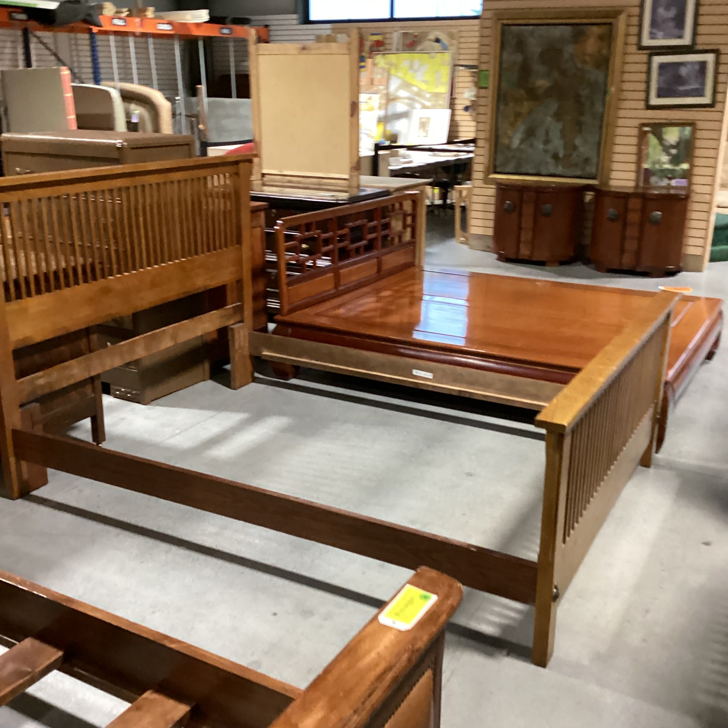 King Solid Oak Bed Set 69"x 86.5"x 48.5"