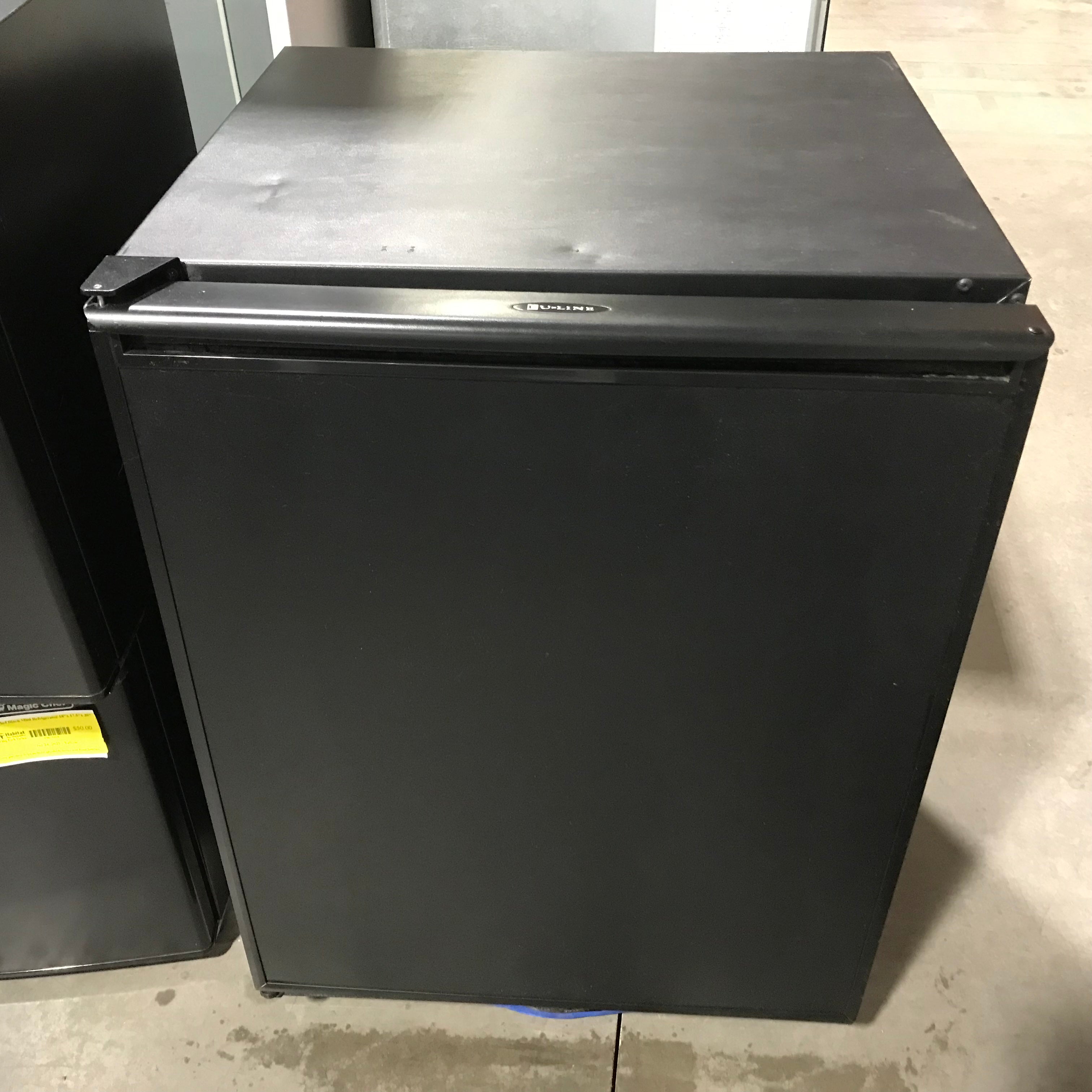 U-Line Black Under-The-Counter Refrigerator With Freezer 24"x 24"x 34"