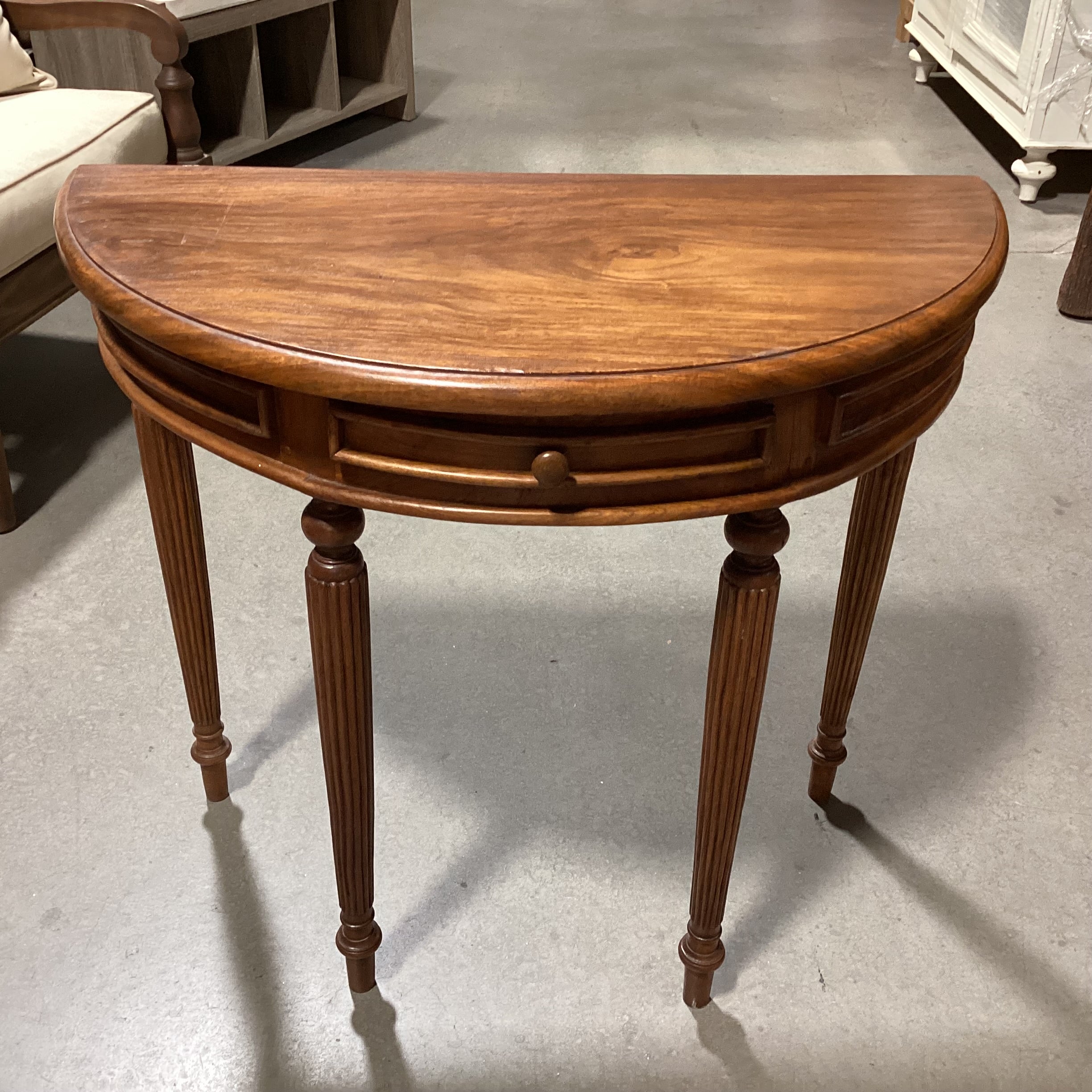 Solid Wood Half Moon with Carved Detail 1 Drawer Accent Table 32"x 16"x 29"