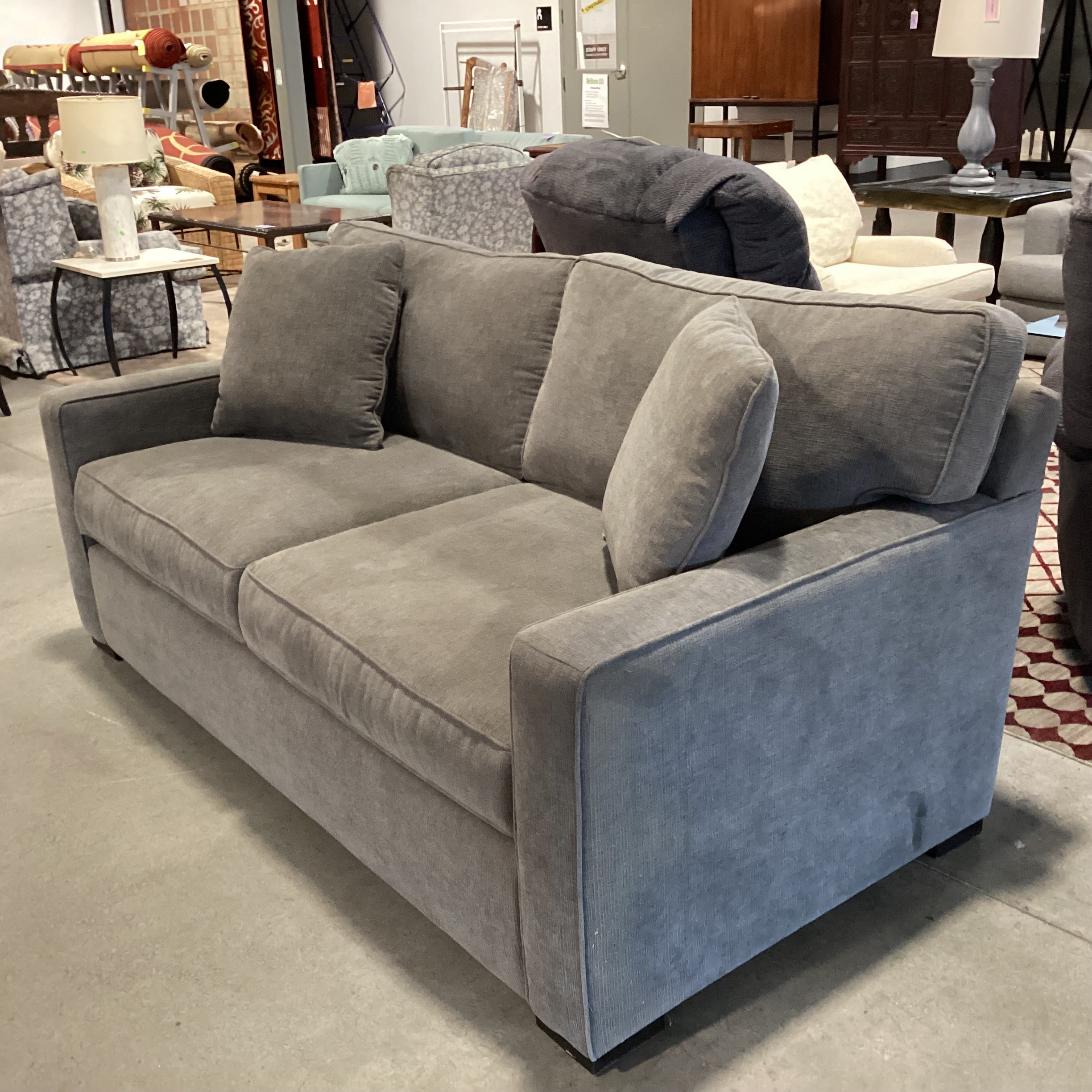 Room & Board Grey Woven Full Sleeper Sofa 75"x 39"x 31"