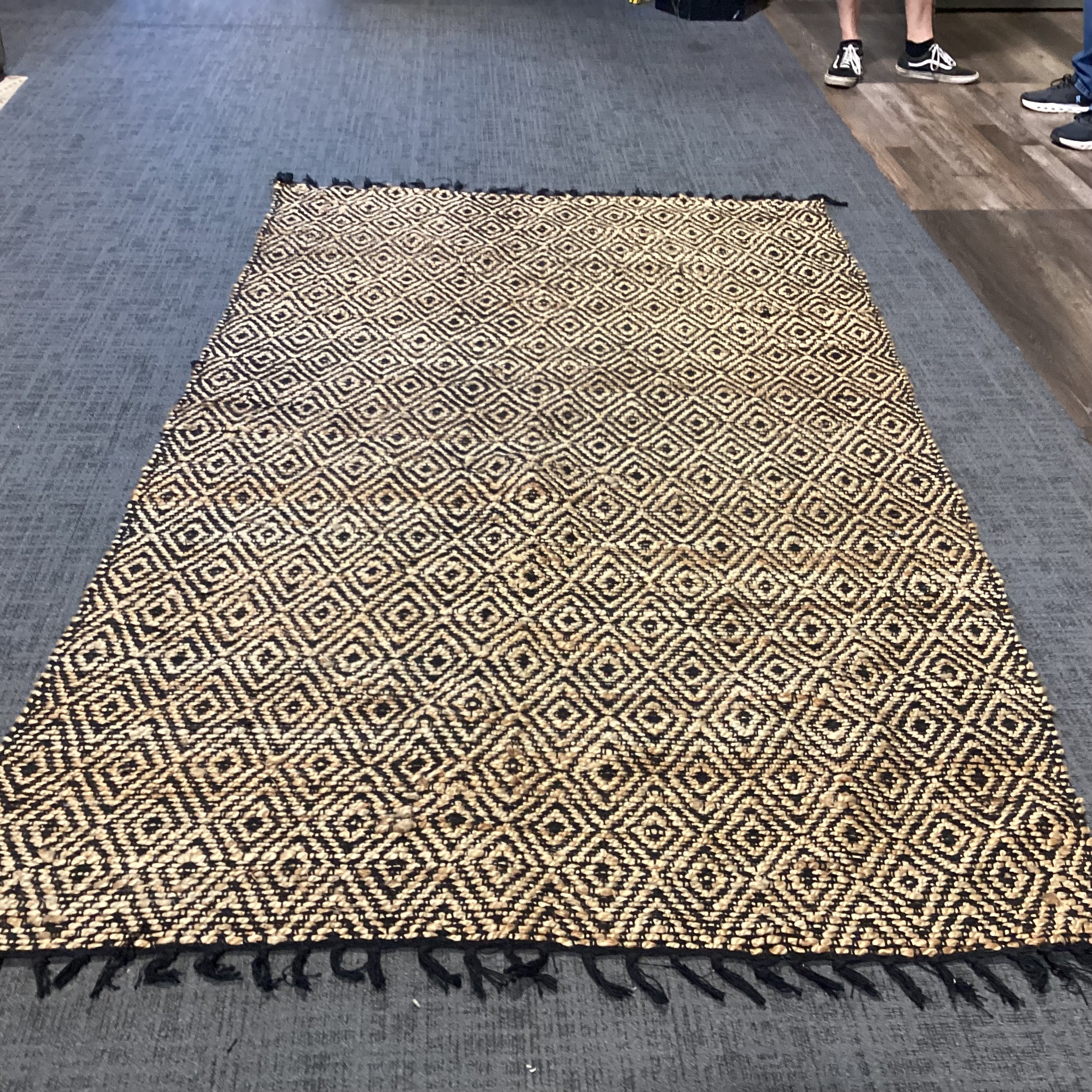 Unique Loom Black & Tan Jute Hand Woven Rug 5'x 8'