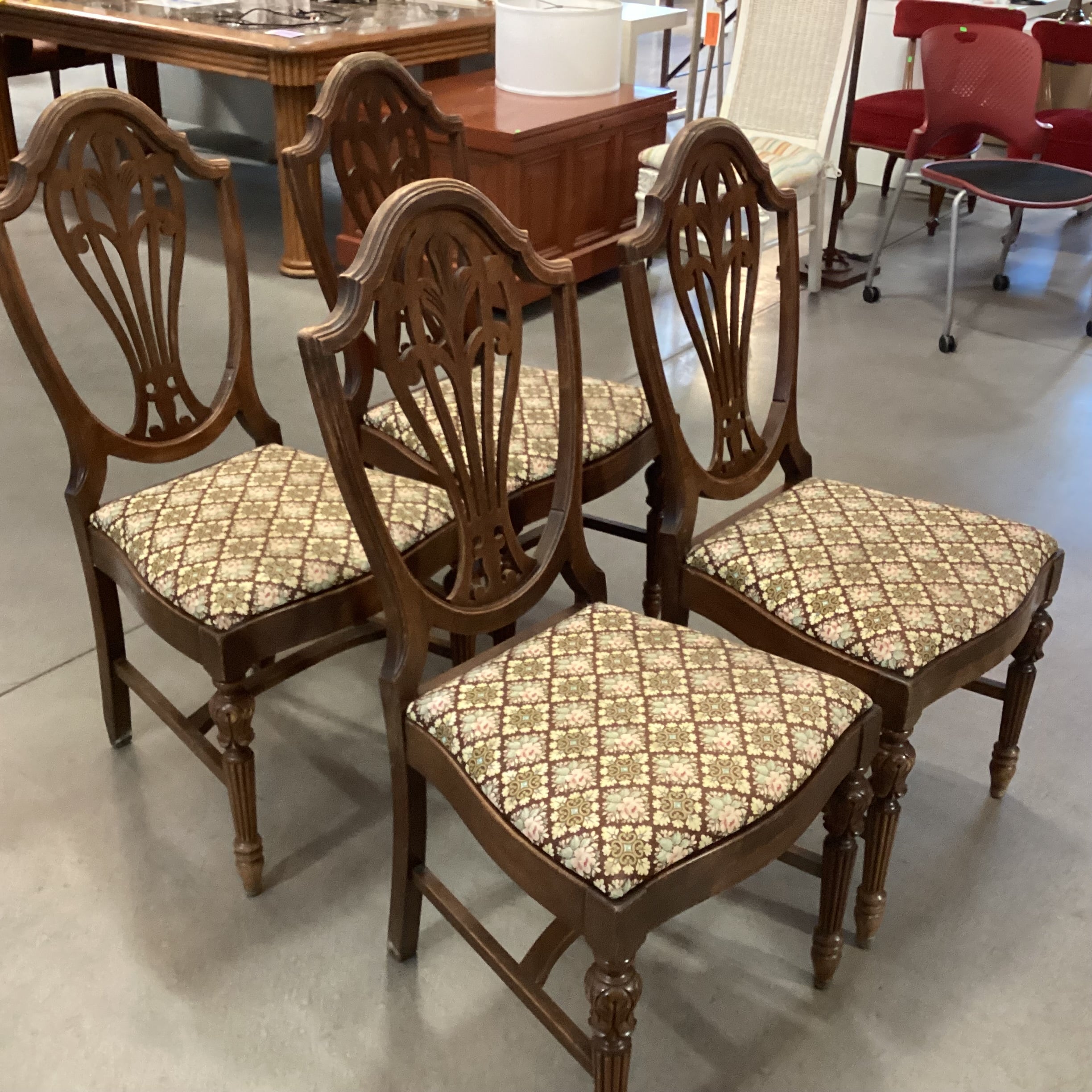 SET of 4 Antique Carved Wood Harp Back & Floral Upholstered Seat Dining Chairs 19"x 19"x 40"