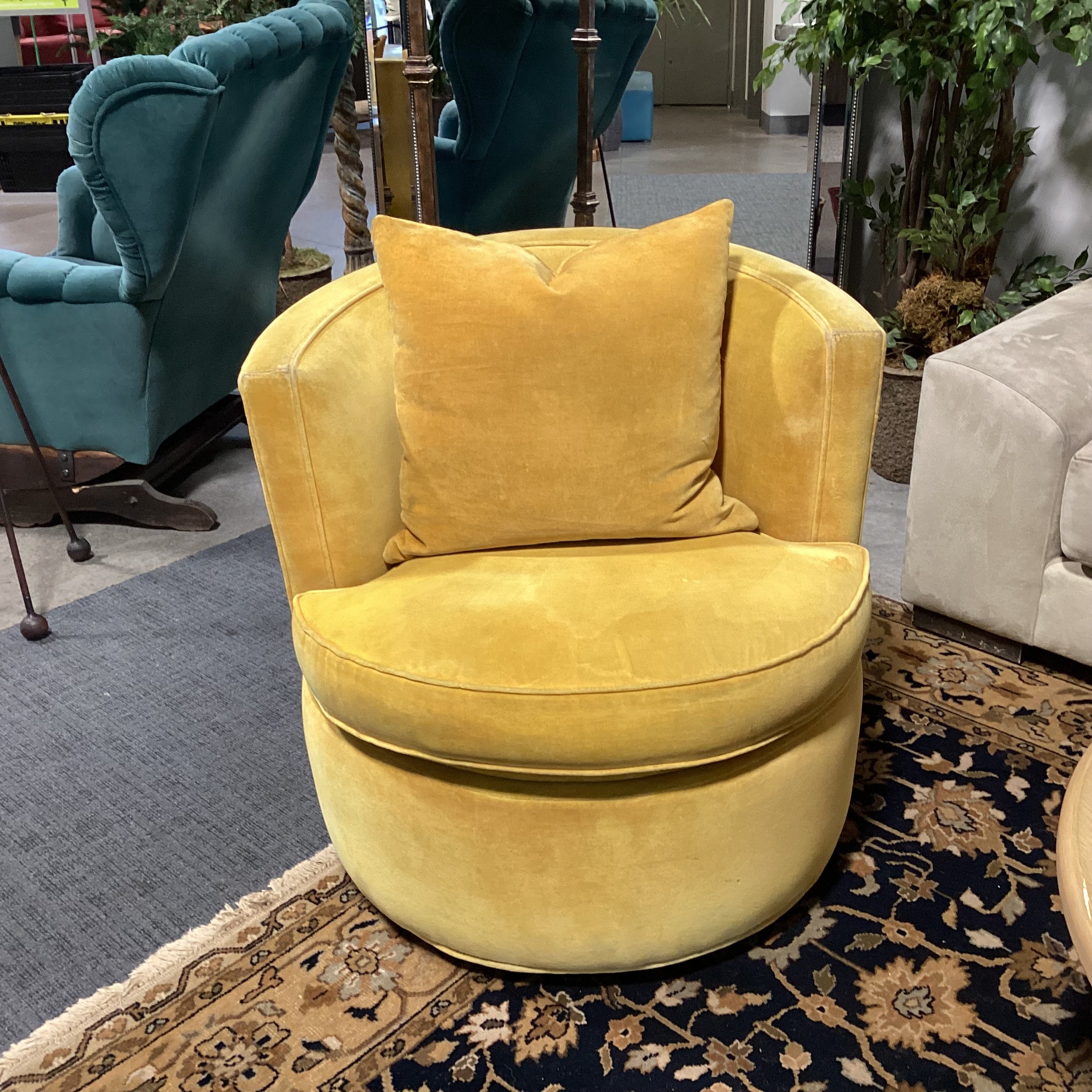 Room & Board Gold Velvet with Accent Pillow Swivel Barrel Chair 32"x 30"x 30"