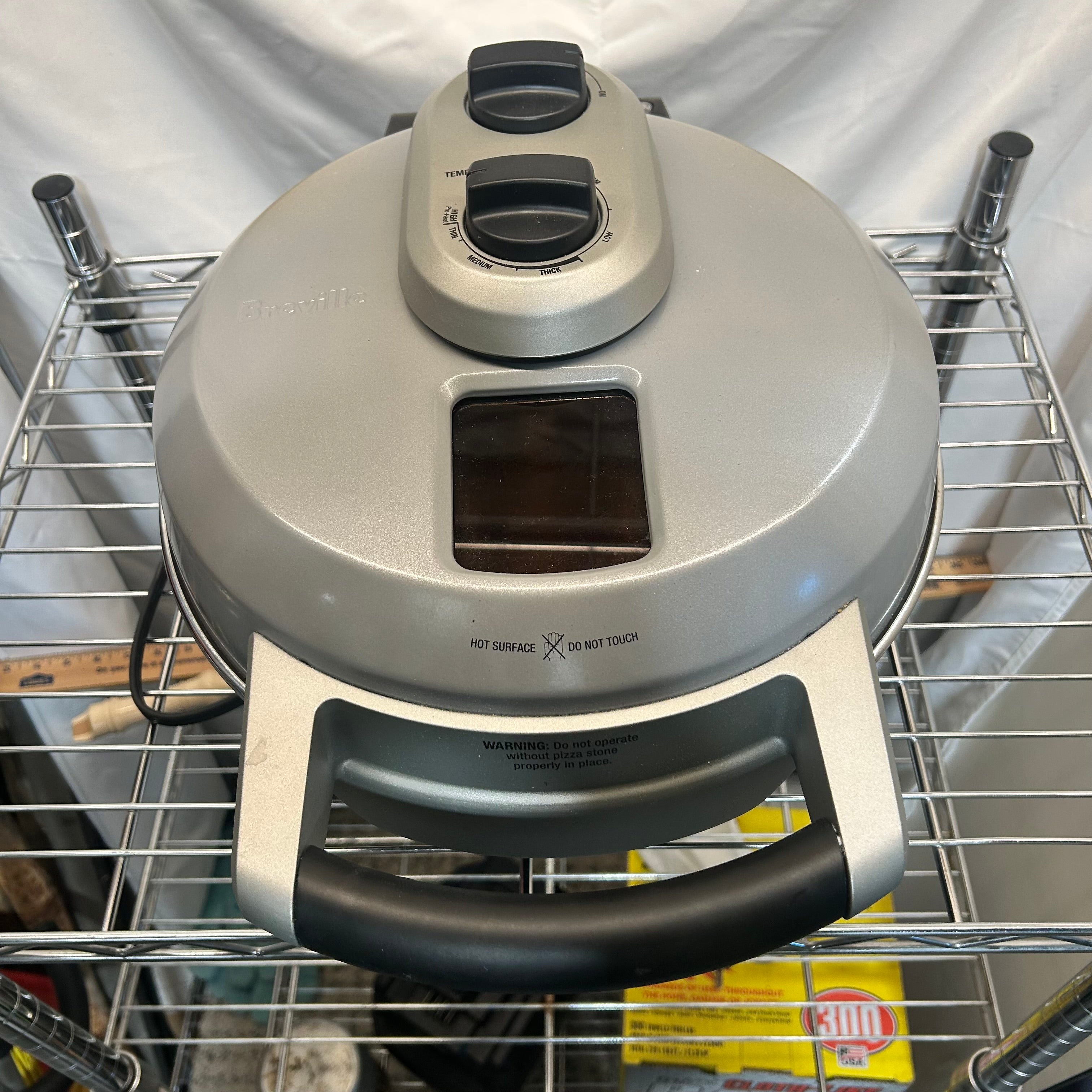Breville Crispy Crust Pizza Maker 12"x 18"x 10"
