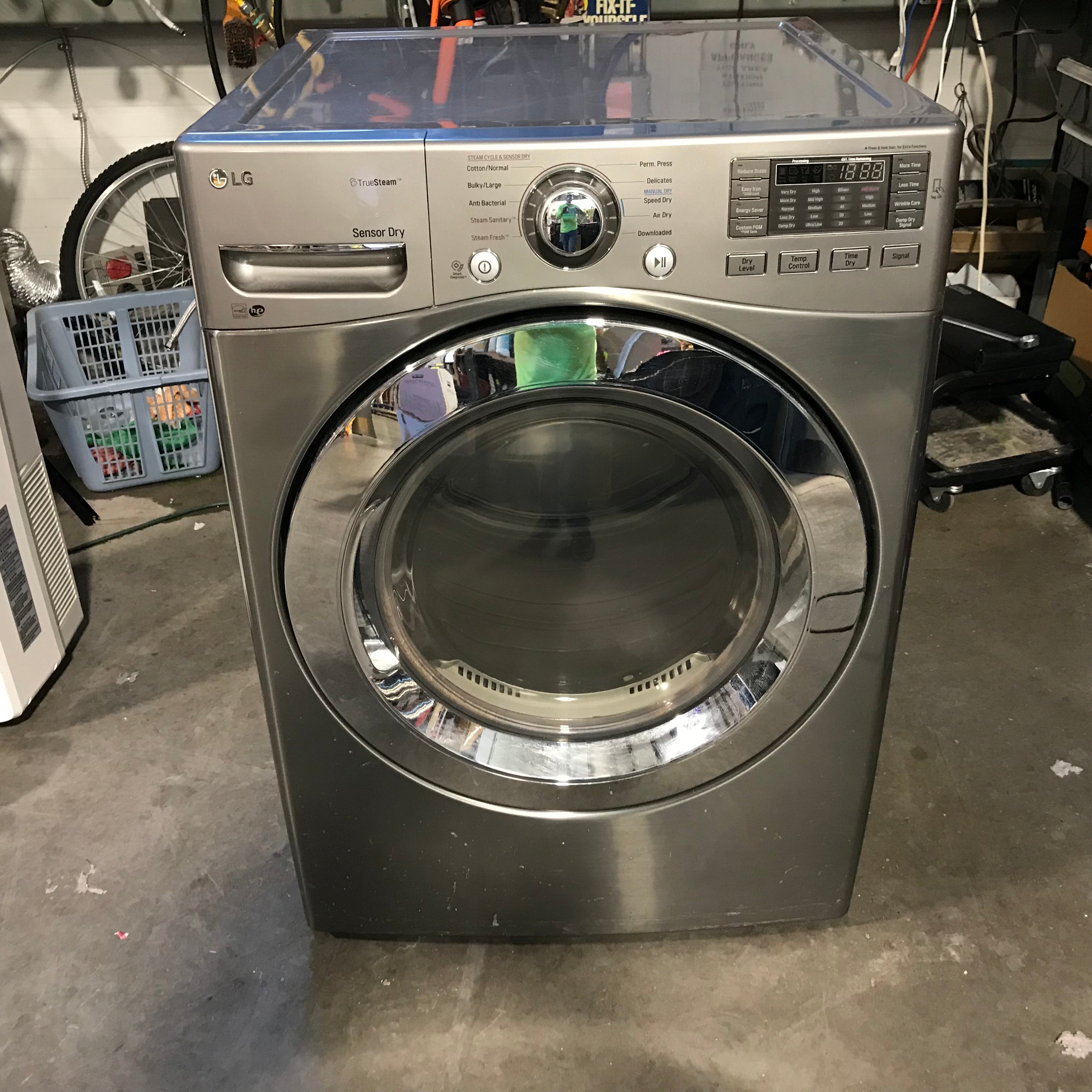 LG Grey Front Load Gas Dryer 27"x 28"x 39"