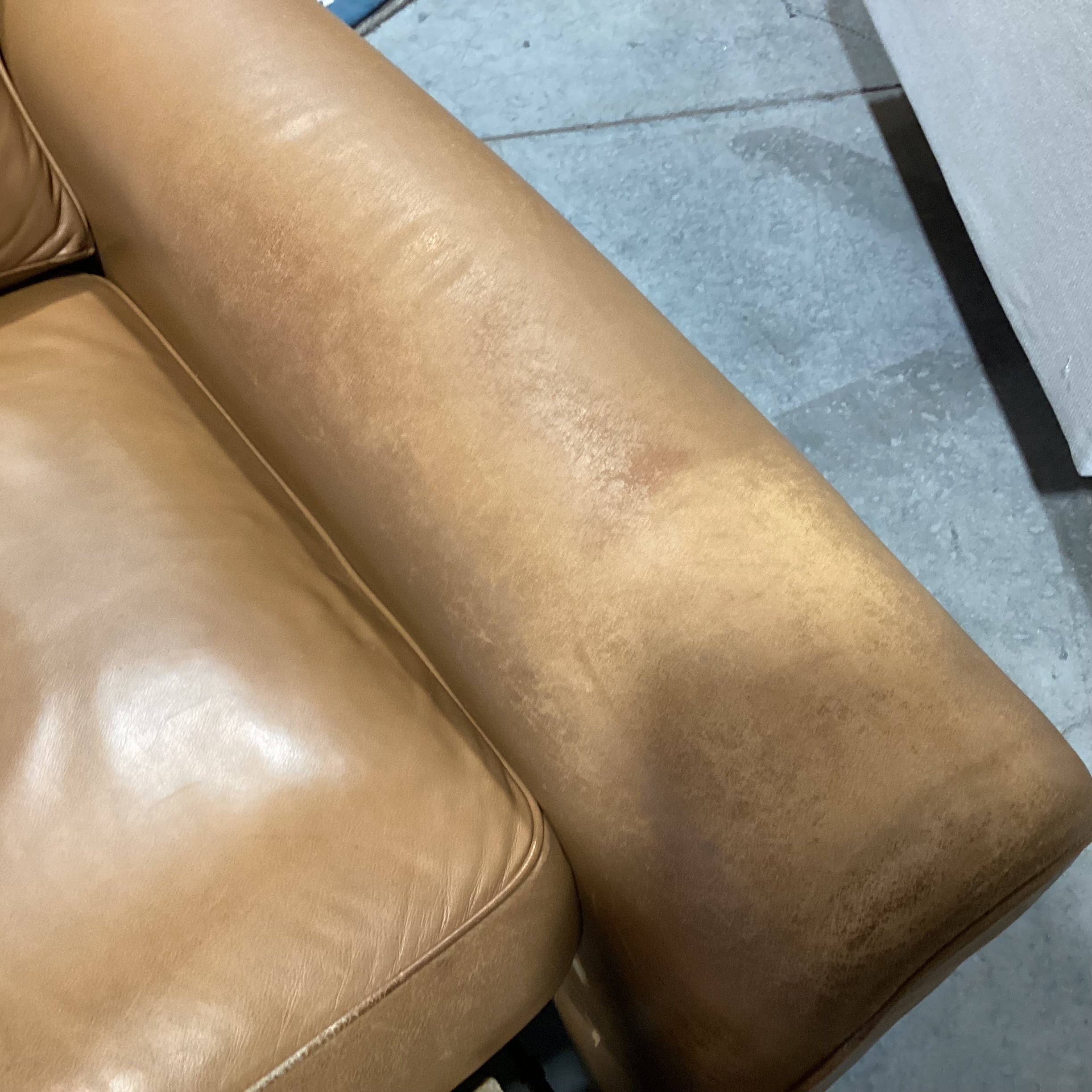 American Leather Furniture Tan Leather Recliner Chair 36"x 40"x 34"