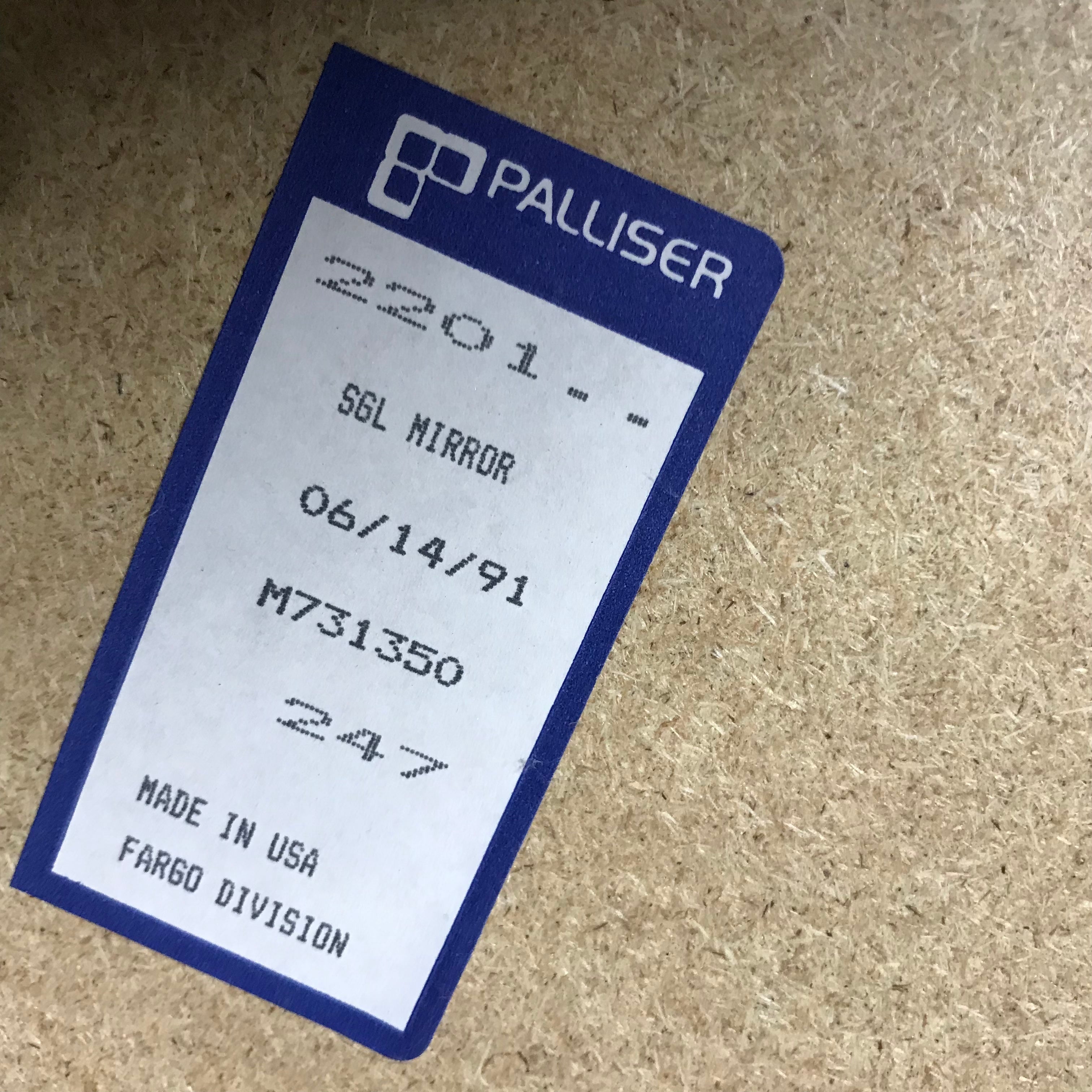 Palliser Arched Cream Wall Mirror 28"x 40"