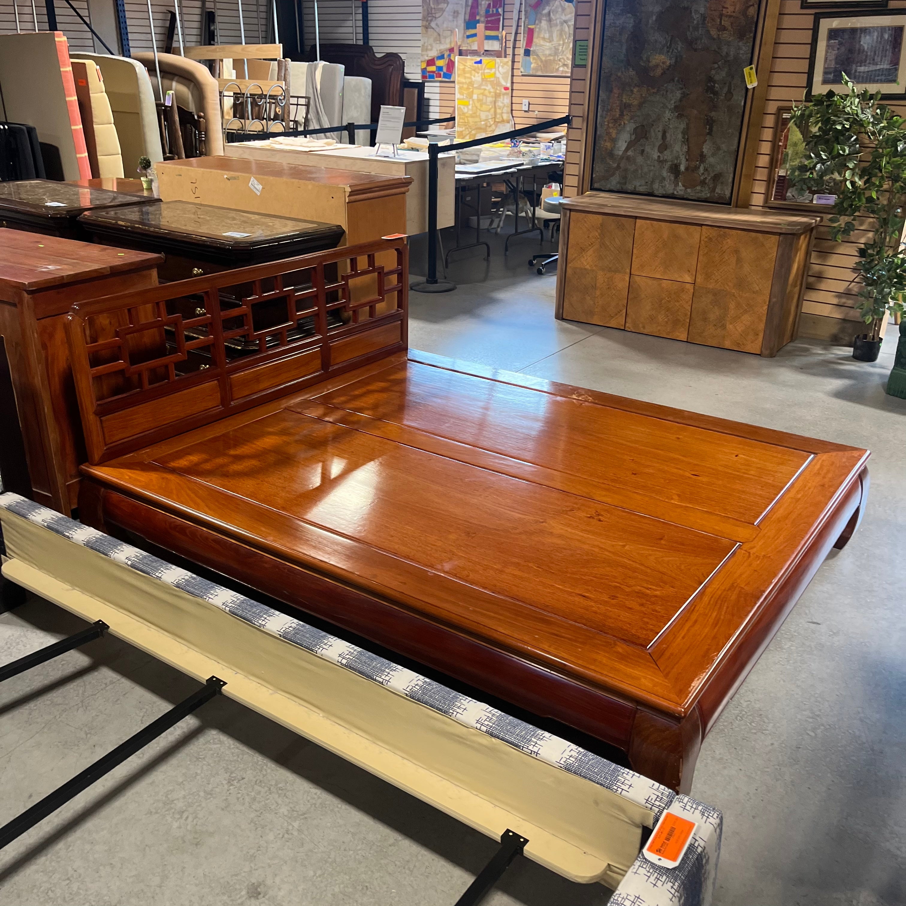 Queen Solid Finished Asian Carved Wood Platform Bed Set 69"x 82"x 35"