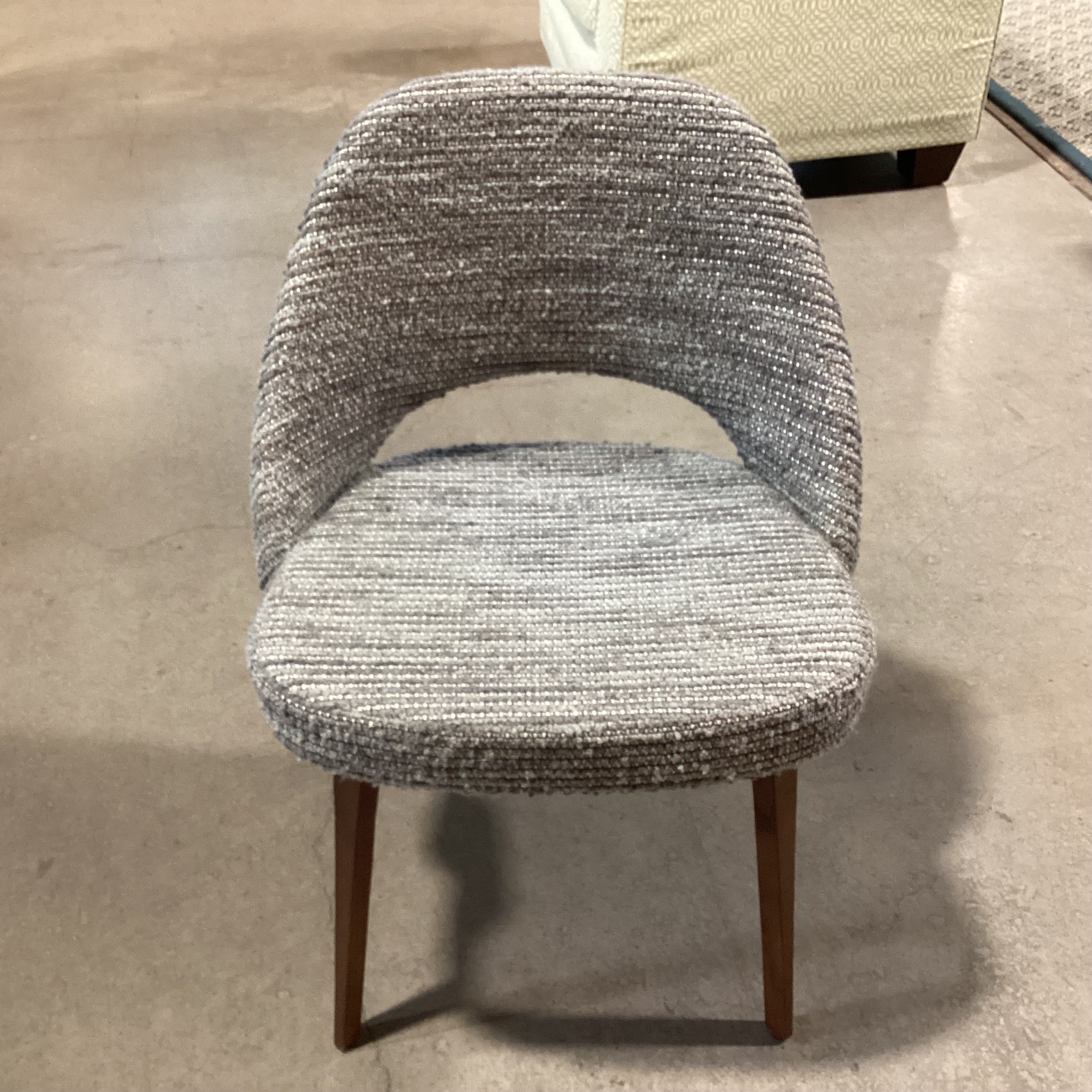 Knoll Saarinen Grey Tones & Ivory Woven Boucle & Walnut Mid Century Style Dining Chair 22"x 21"x 31"